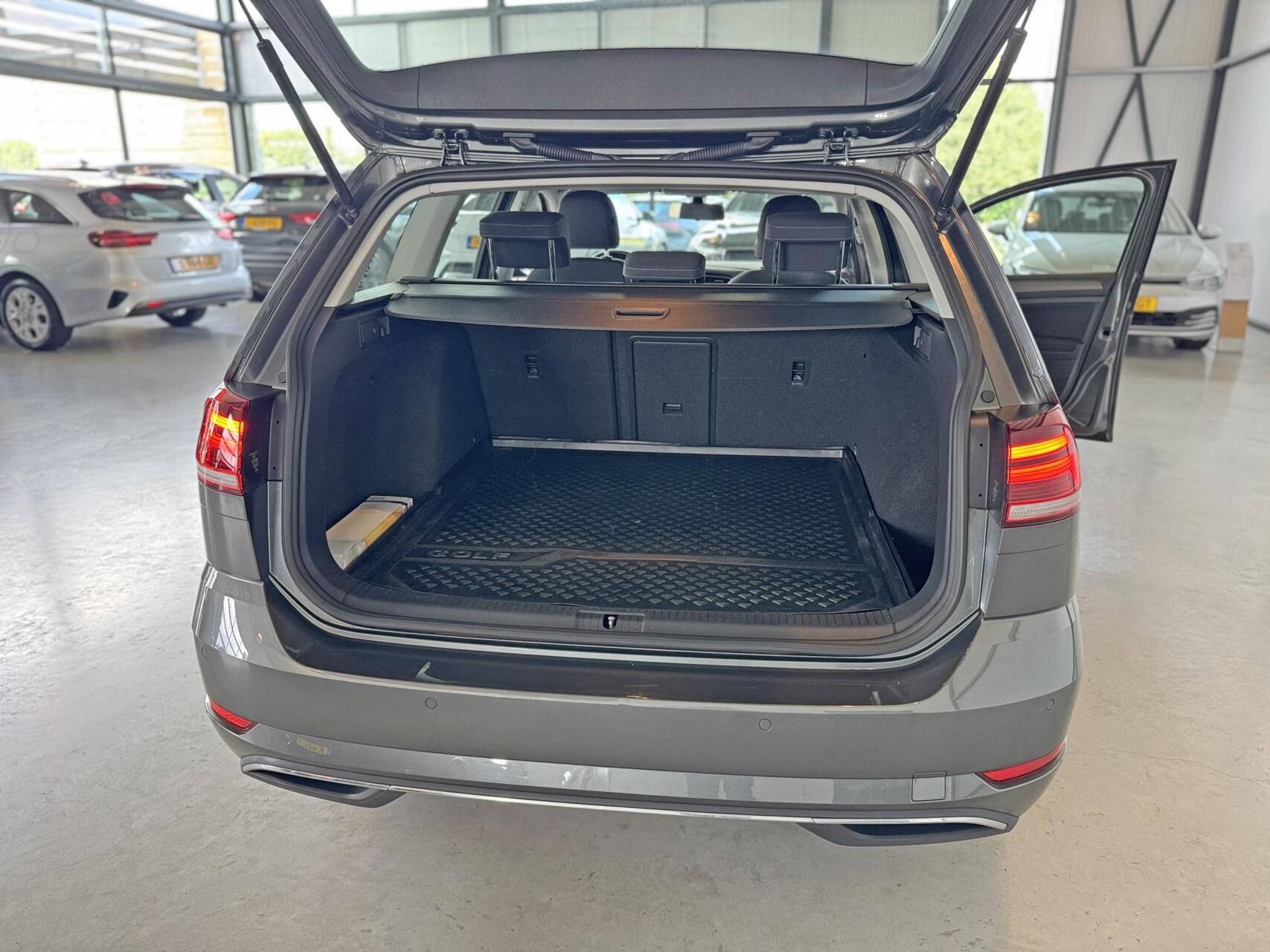 Foto van Volkswagen Golf Variant