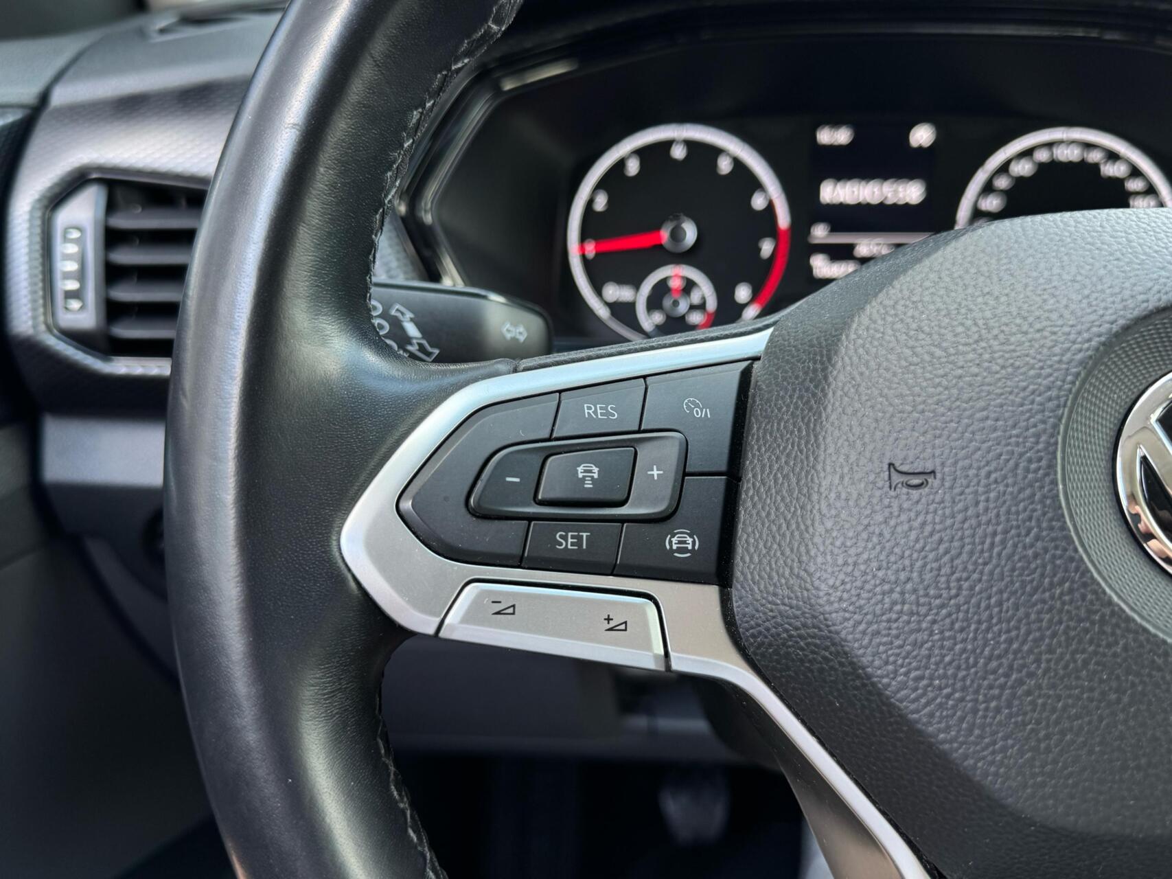 Foto van Volkswagen T-cross