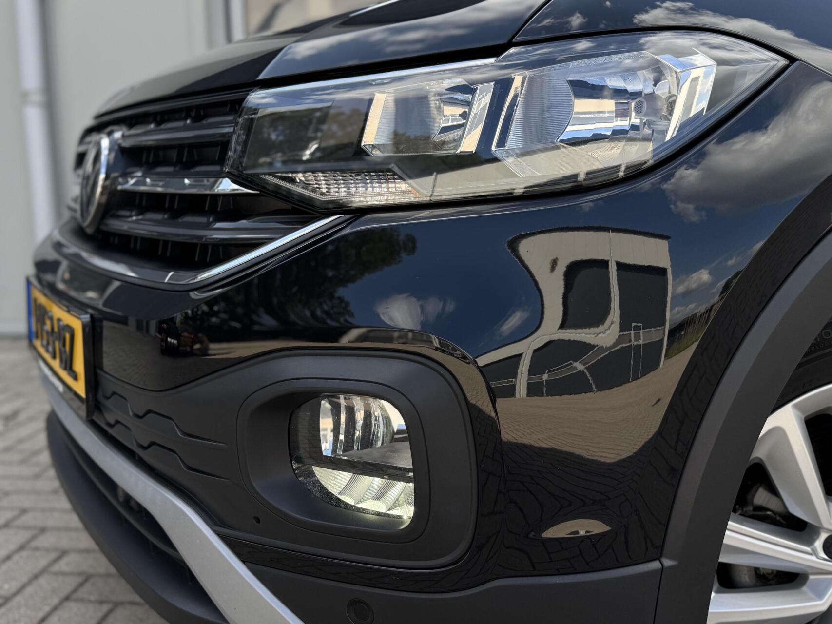 Foto van Volkswagen T-cross
