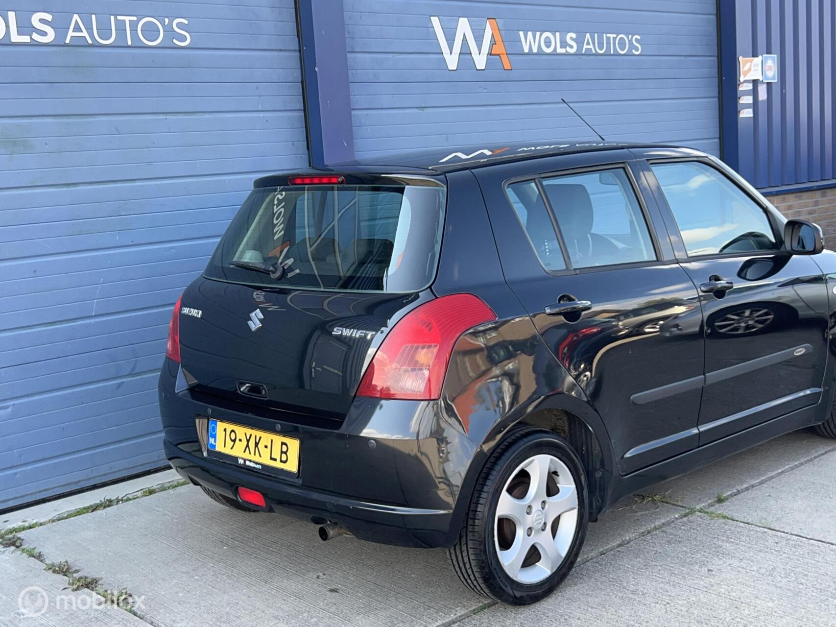 Foto van Suzuki Swift