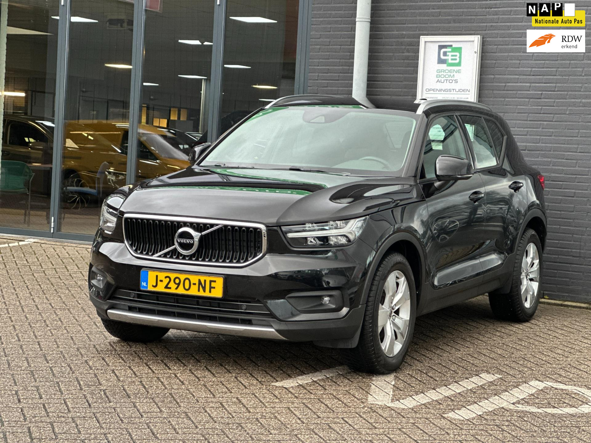 Volvo XC40 1.5 T2 Business Pro/1STE EIG/NAVI/CARPLAY/NL-AUTO NAP!! 2020 - voorkant