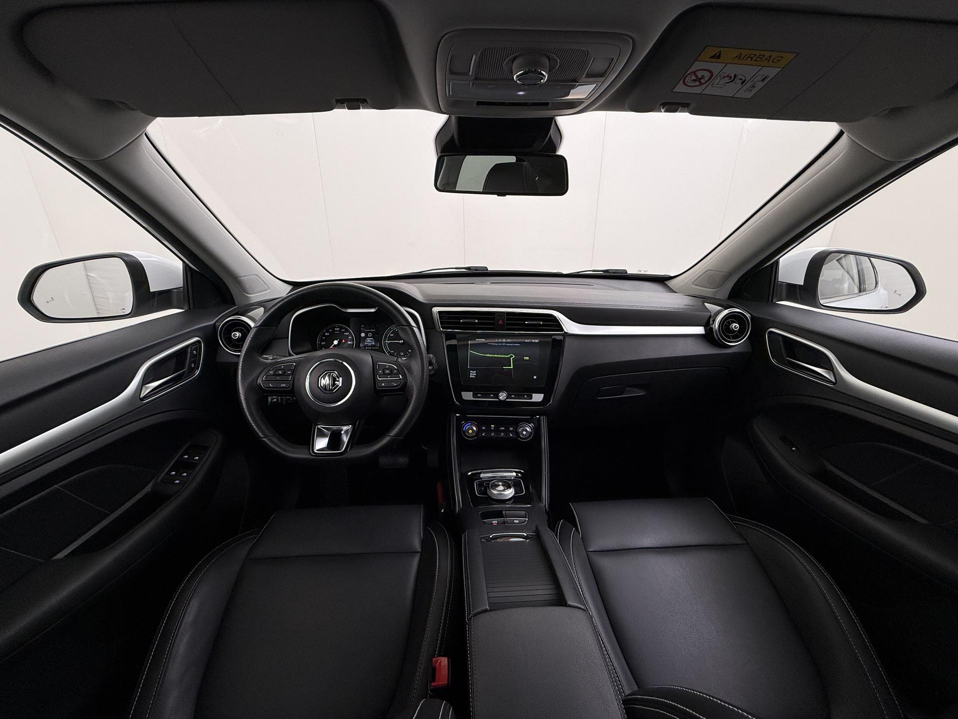 Foto van MG MG ZS Ev