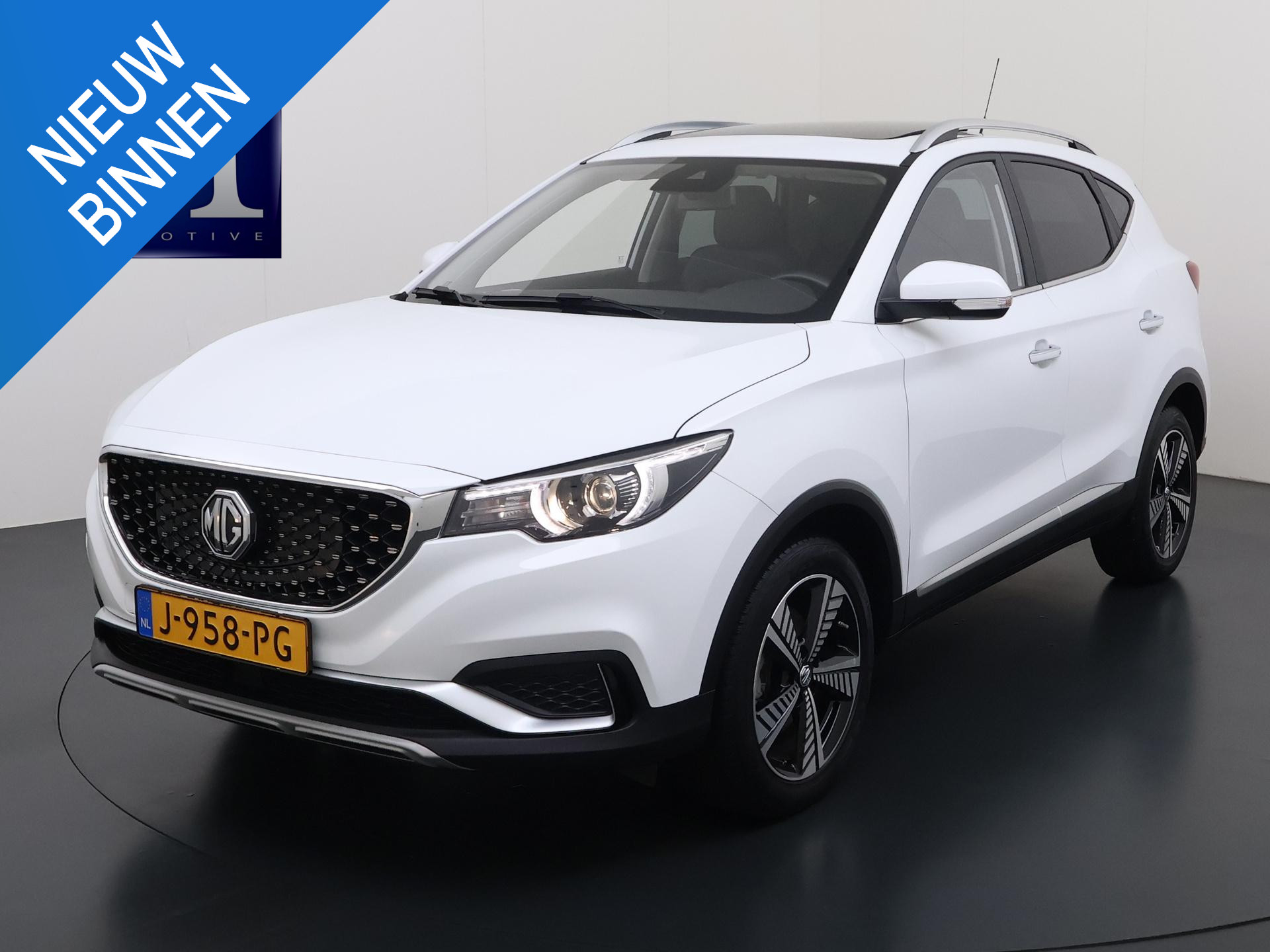 MG MG ZS Ev EV Luxury 45 kWh 2020 - voorkant
