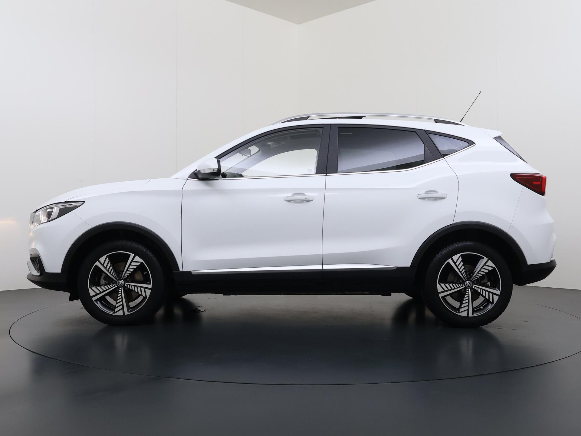 Foto van MG MG ZS Ev