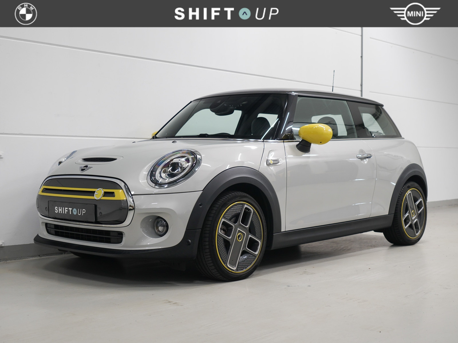 Mini Cooper Se 33 kWh Leder | Harman Kardon | Head Up 2019 - voorkant
