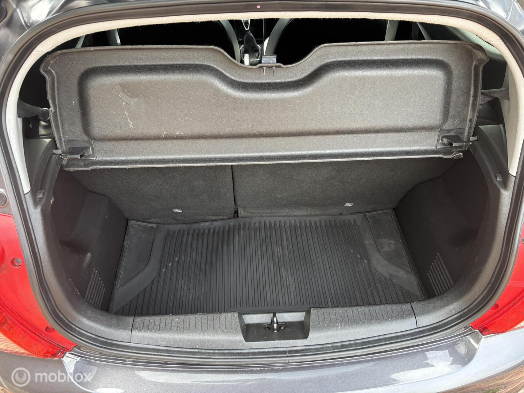 Foto van Opel Karl / Viva