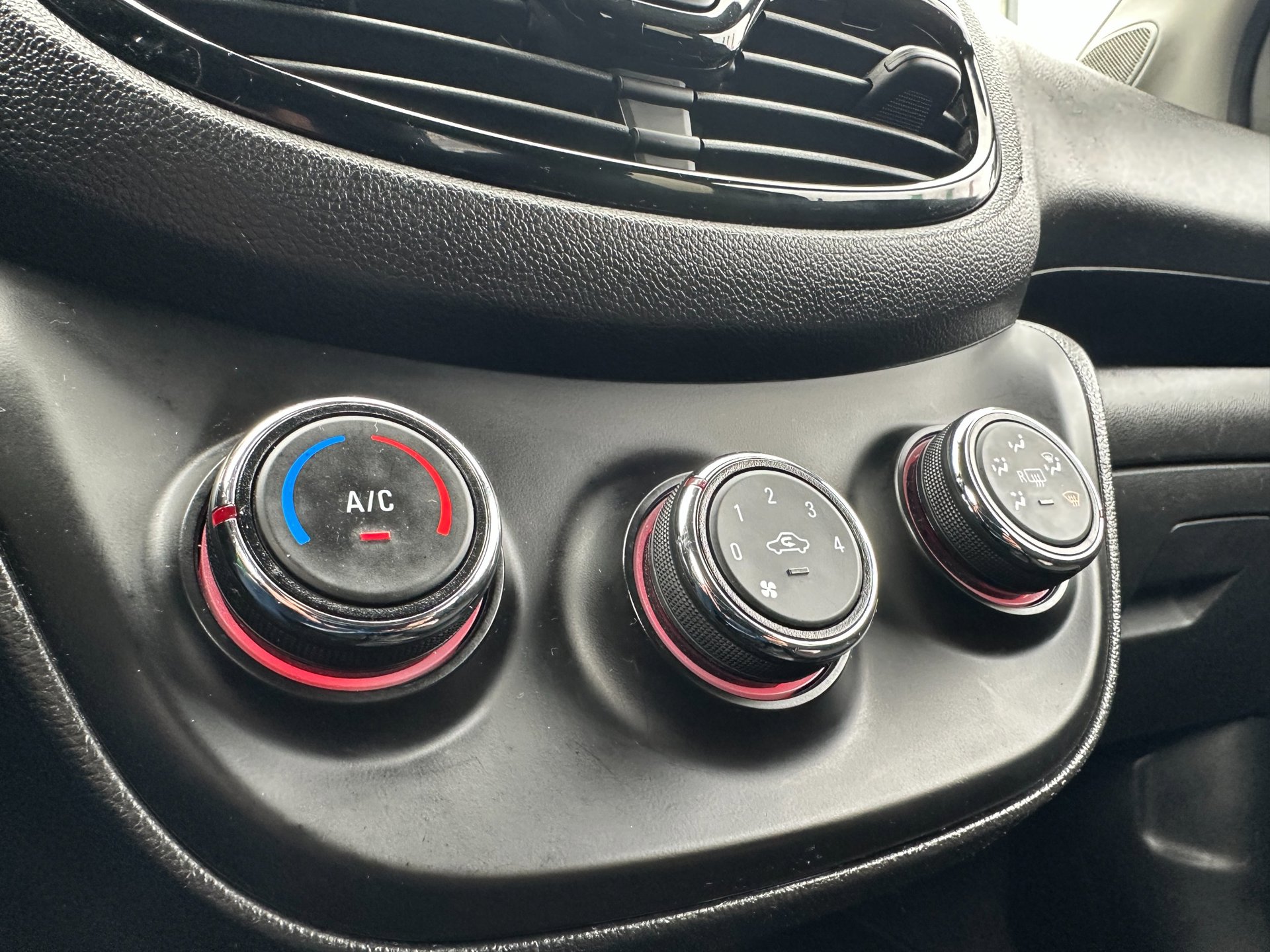Foto van Opel Karl