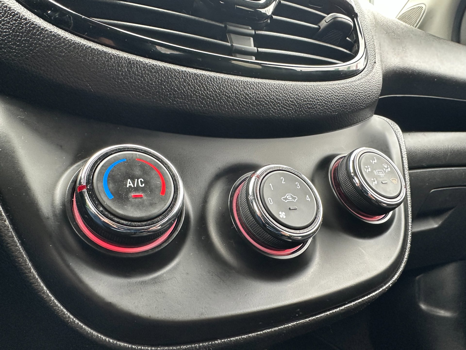 Foto van Opel Karl