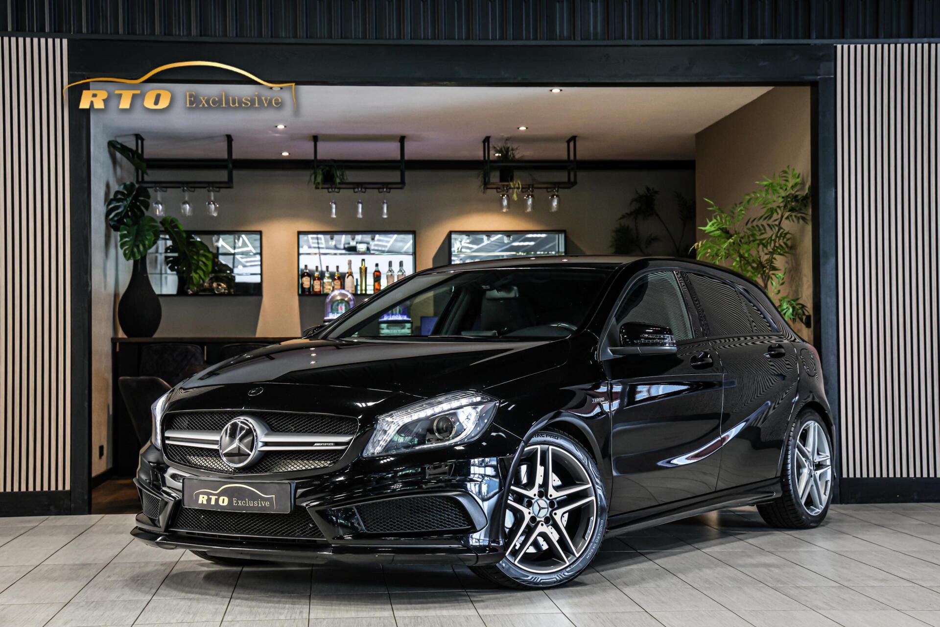 Mercedes-Benz A 45 AMG 4Matic AMG 45 4MATIC |Navi|Cruise|Kleppensysteem| 2015 - voorkant
