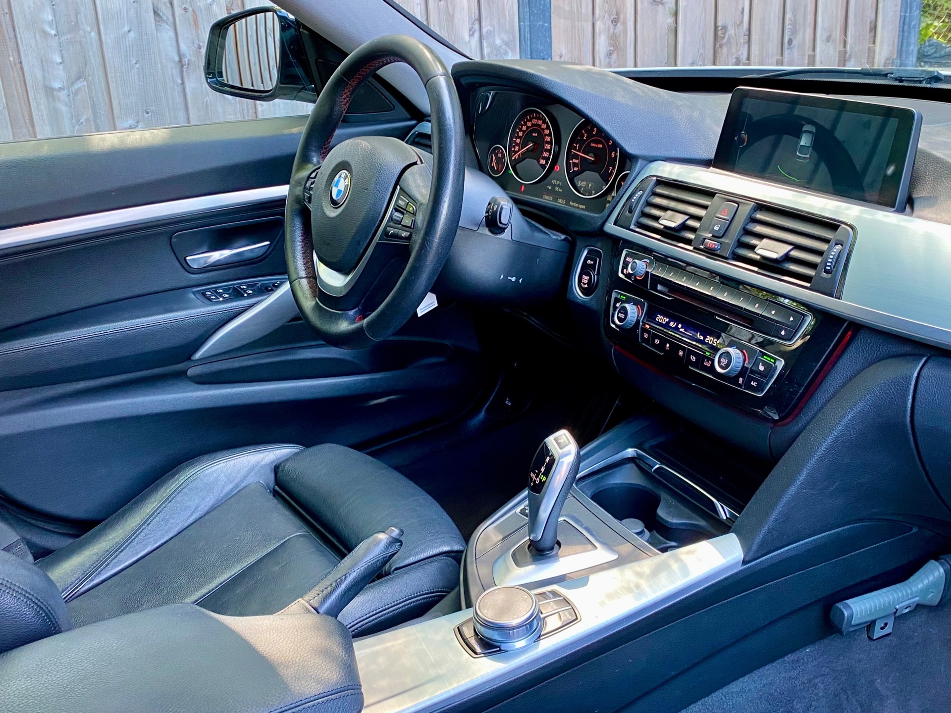 Foto van BMW 320i