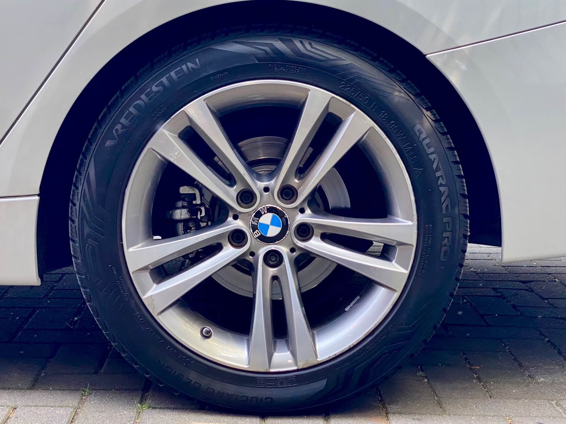 Foto van BMW 320i