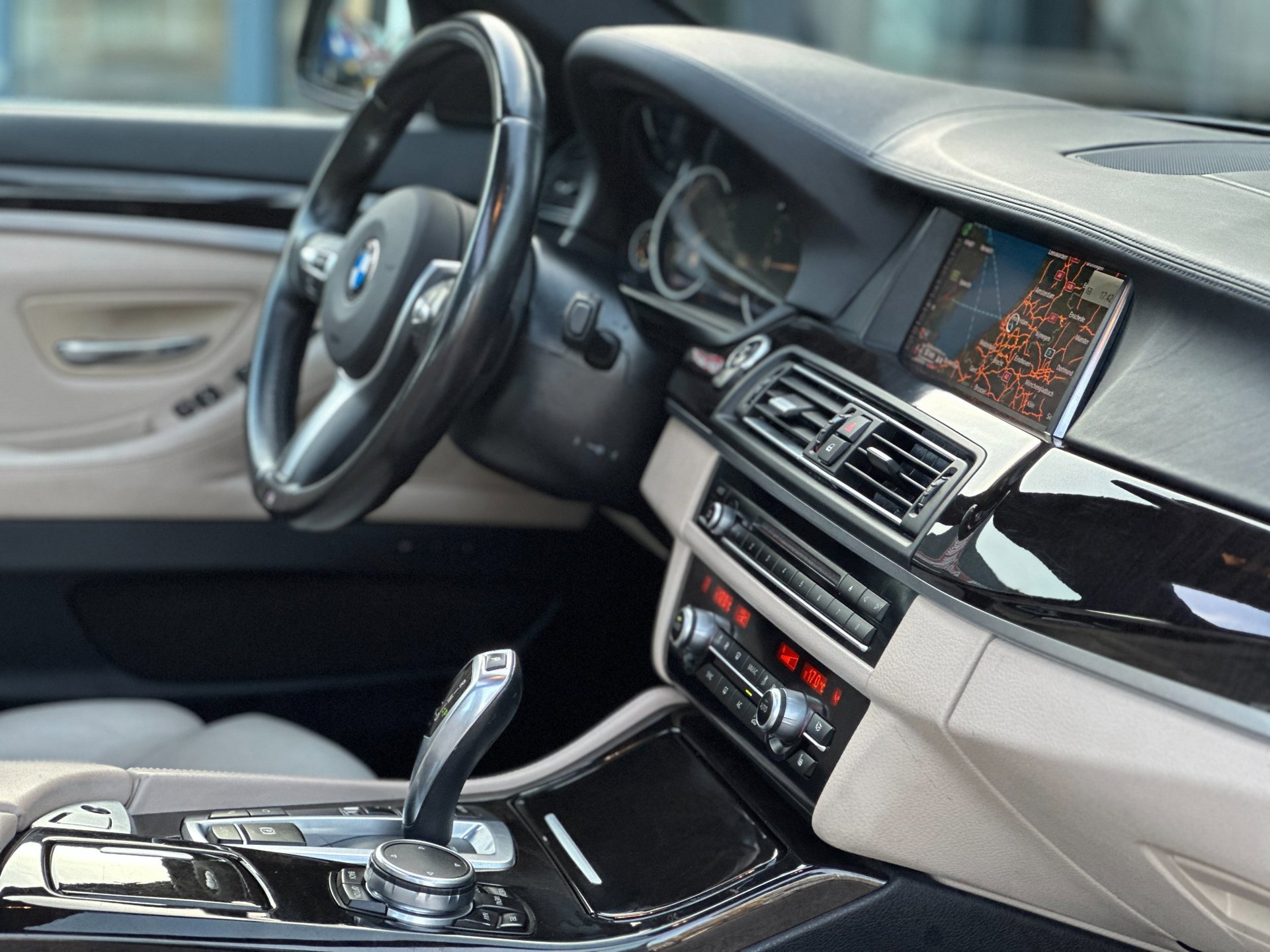 Foto van BMW 520i