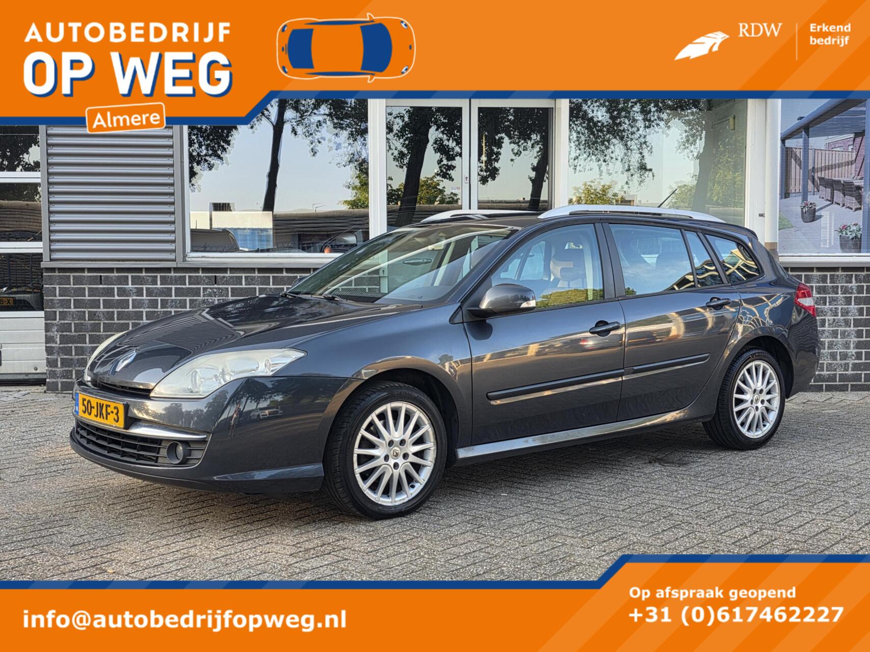 Renault Laguna 2.0 16V Sélection Business | NAP | Leder | Navigatie | Trekhaak | Cruise Control 2009 - voorkant
