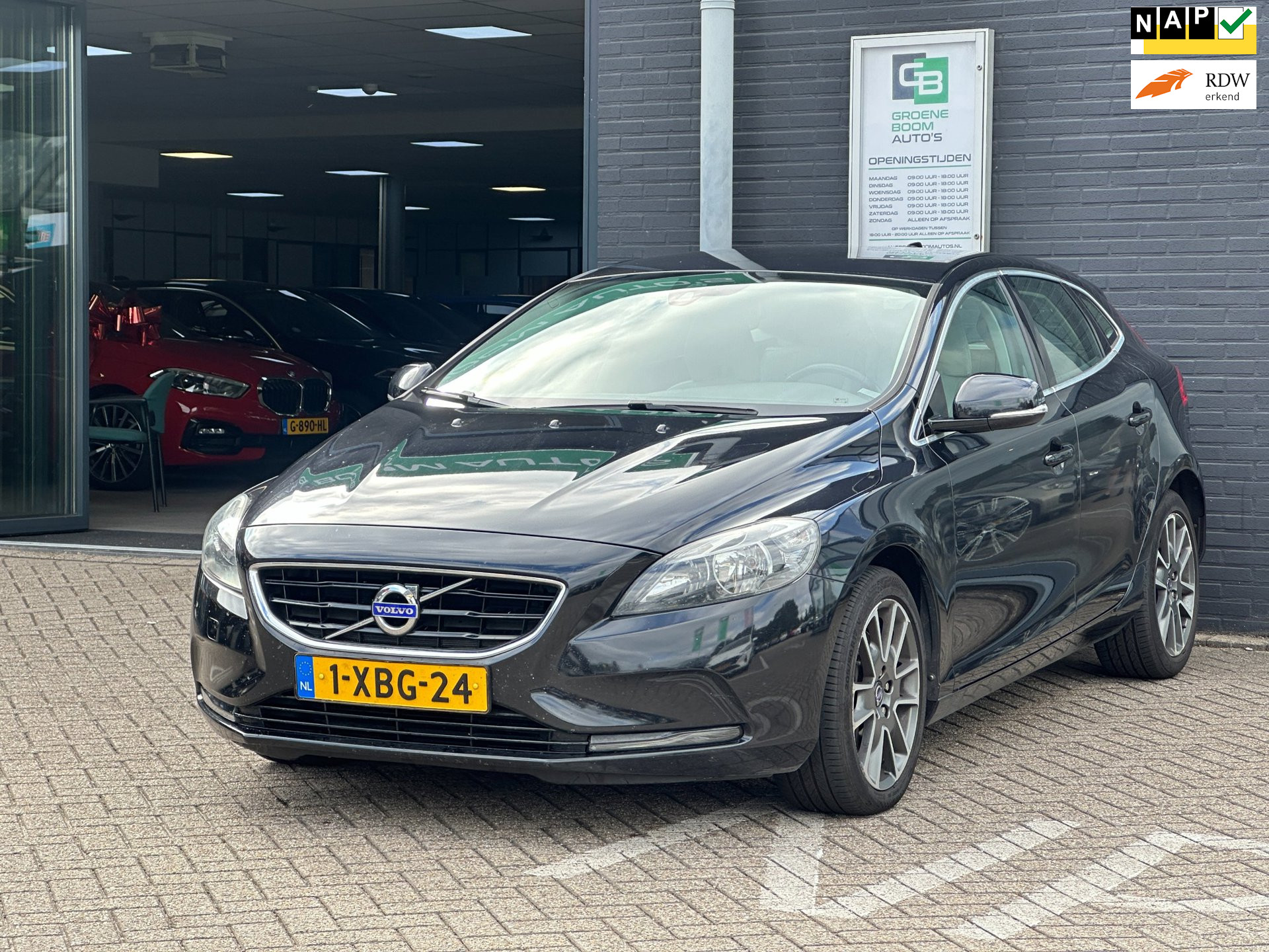Volvo V40 2.0 D4 Summum Business/LEDER/NAVI/AIRCO/NETTE STAAT!! 2014 - voorkant
