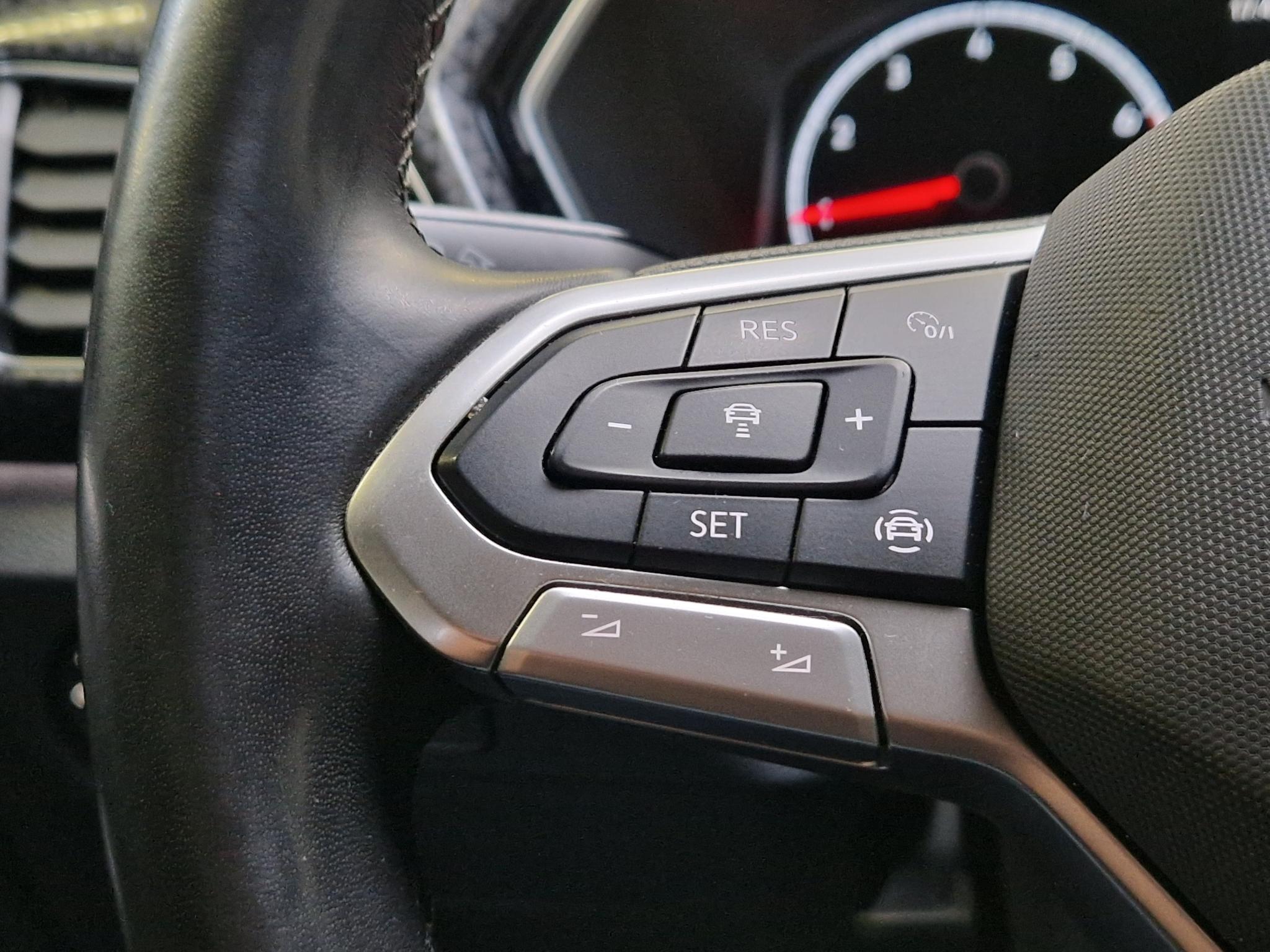Foto van Volkswagen T-cross