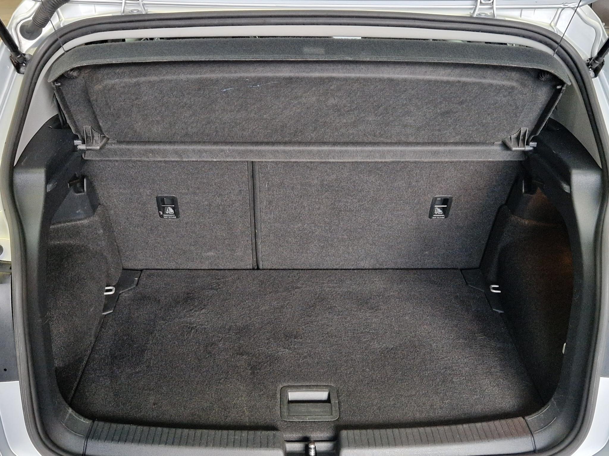 Foto van Volkswagen T-cross