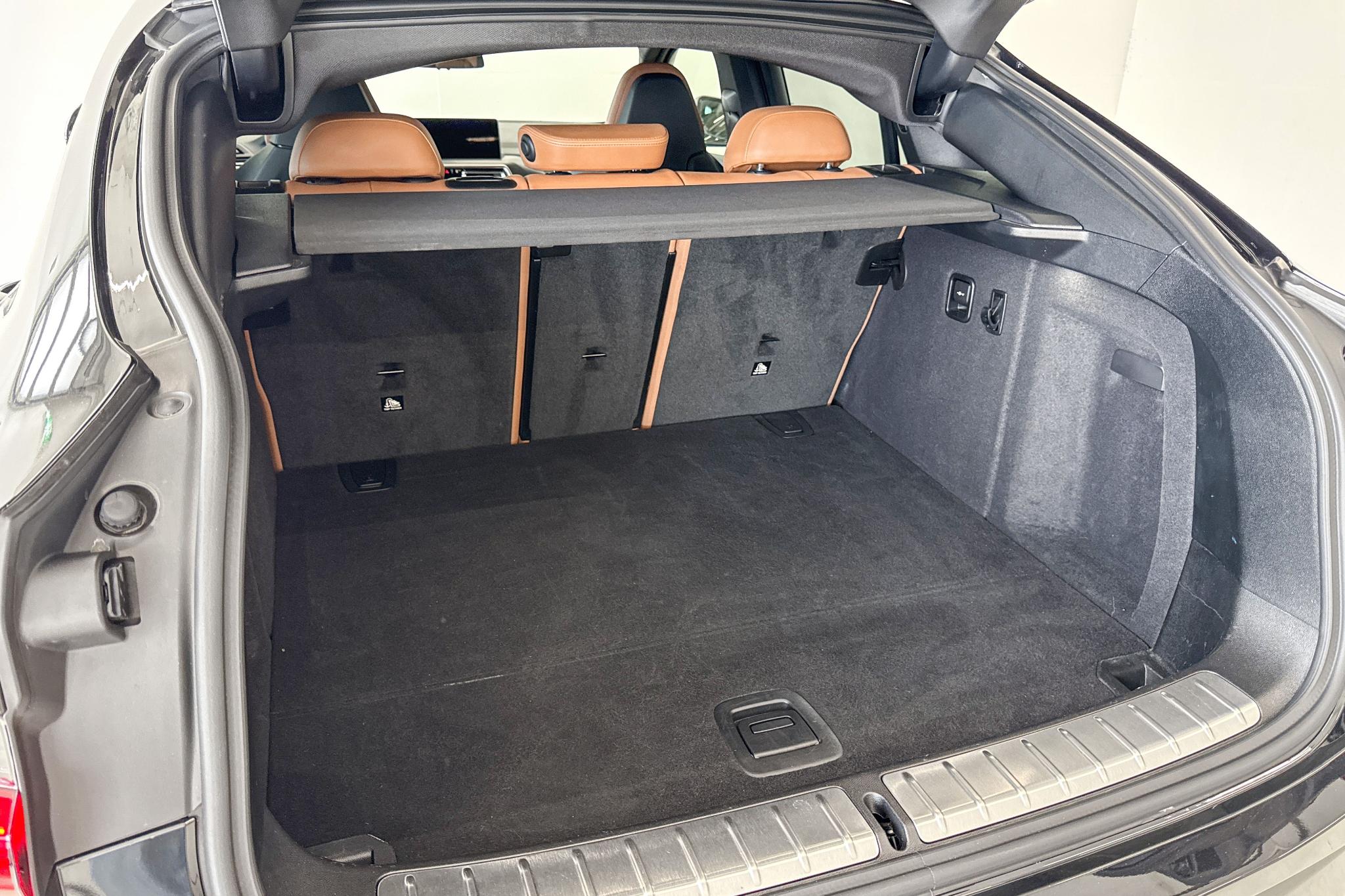 Foto van BMW X4 Xdrive30i