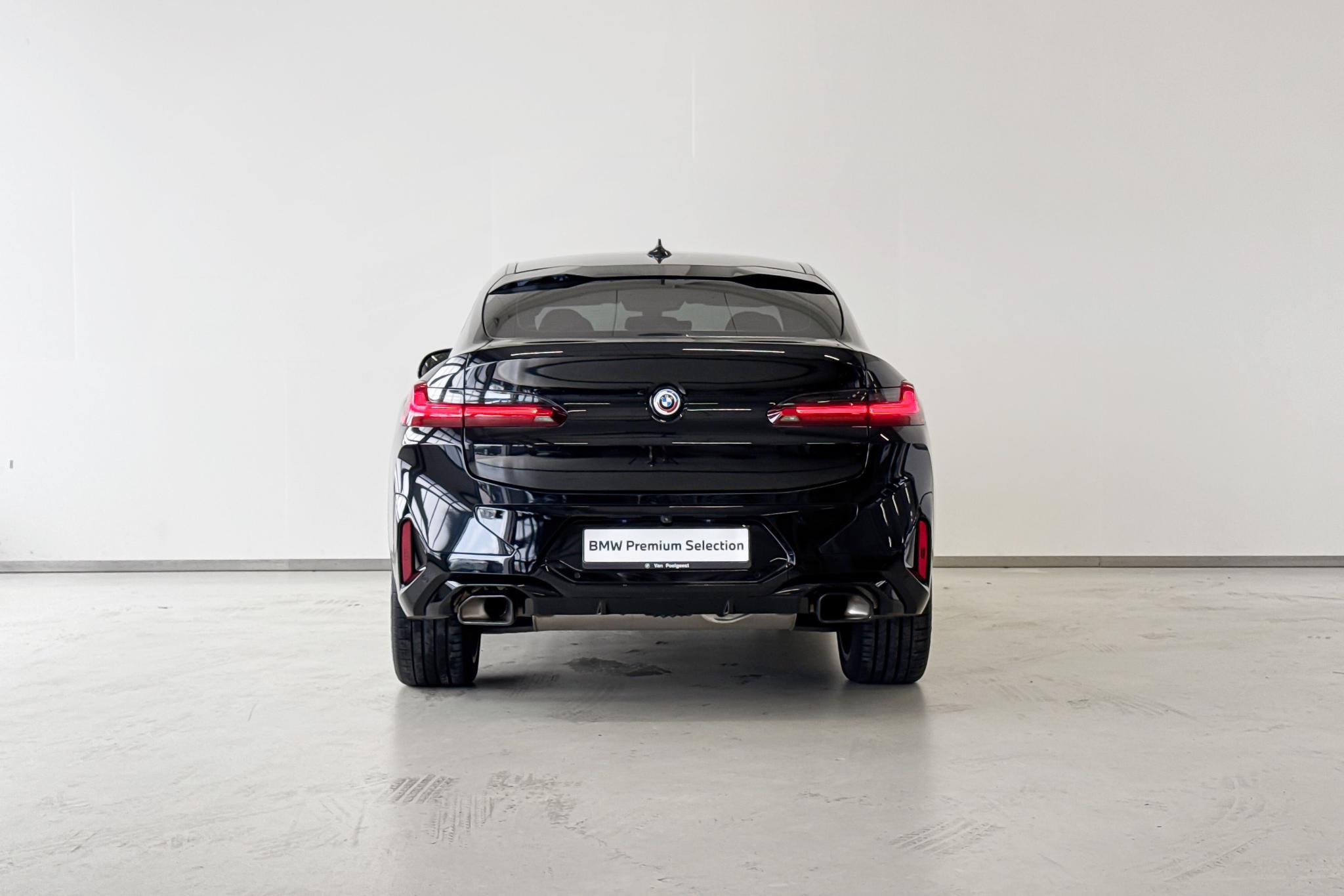 Foto van BMW X4 Xdrive30i