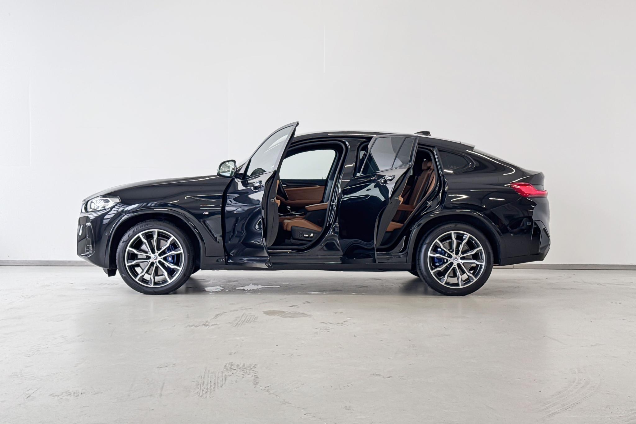 Foto van BMW X4 Xdrive30i
