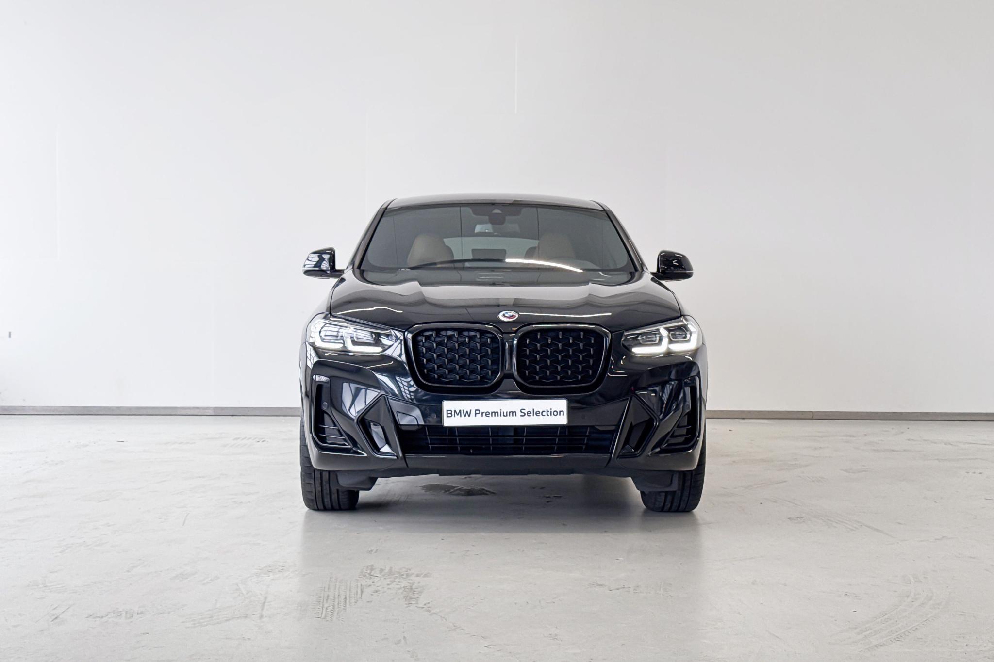 Foto van BMW X4 Xdrive30i
