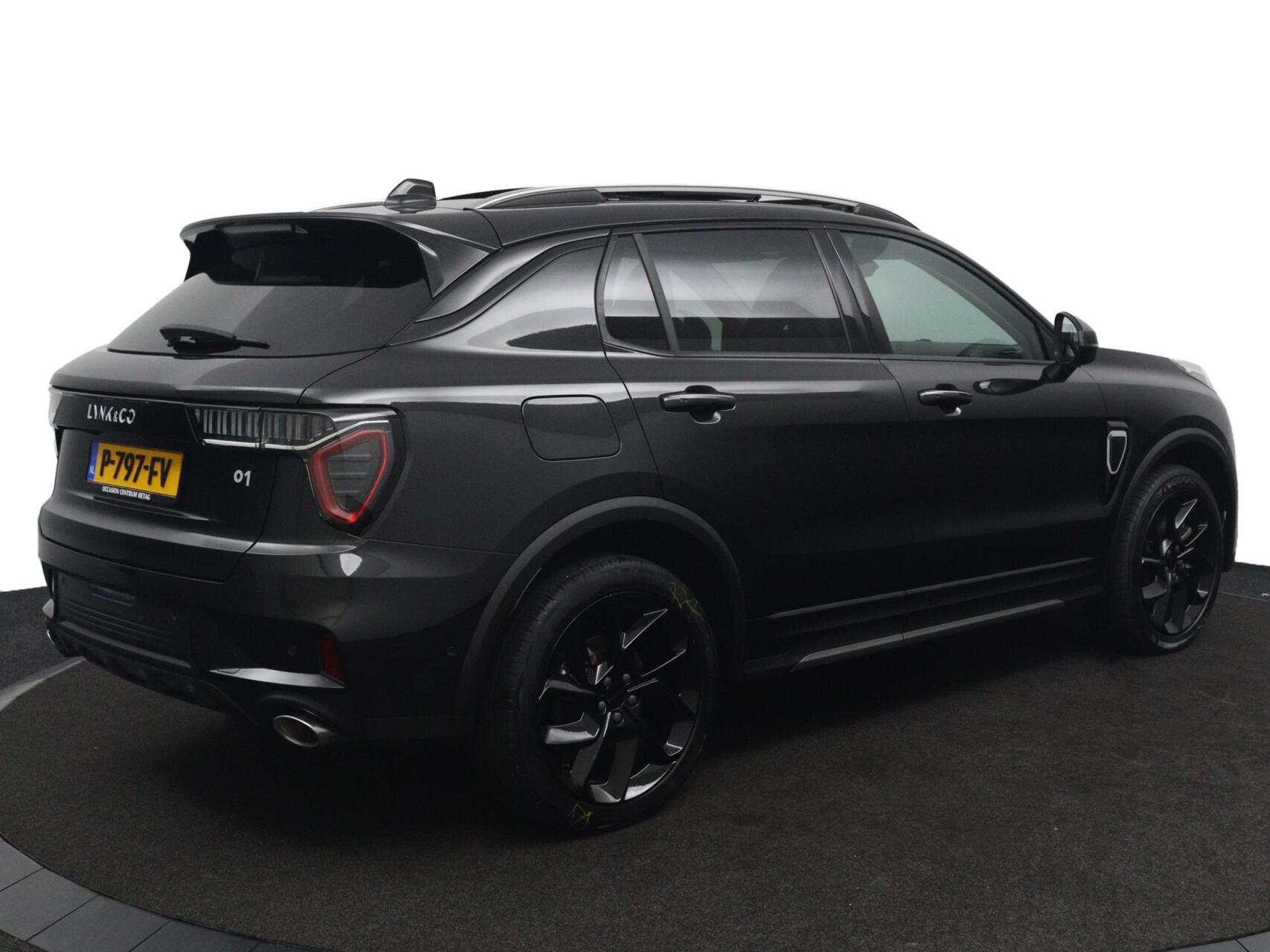 Foto van Lynk&co LYNK & Co 01