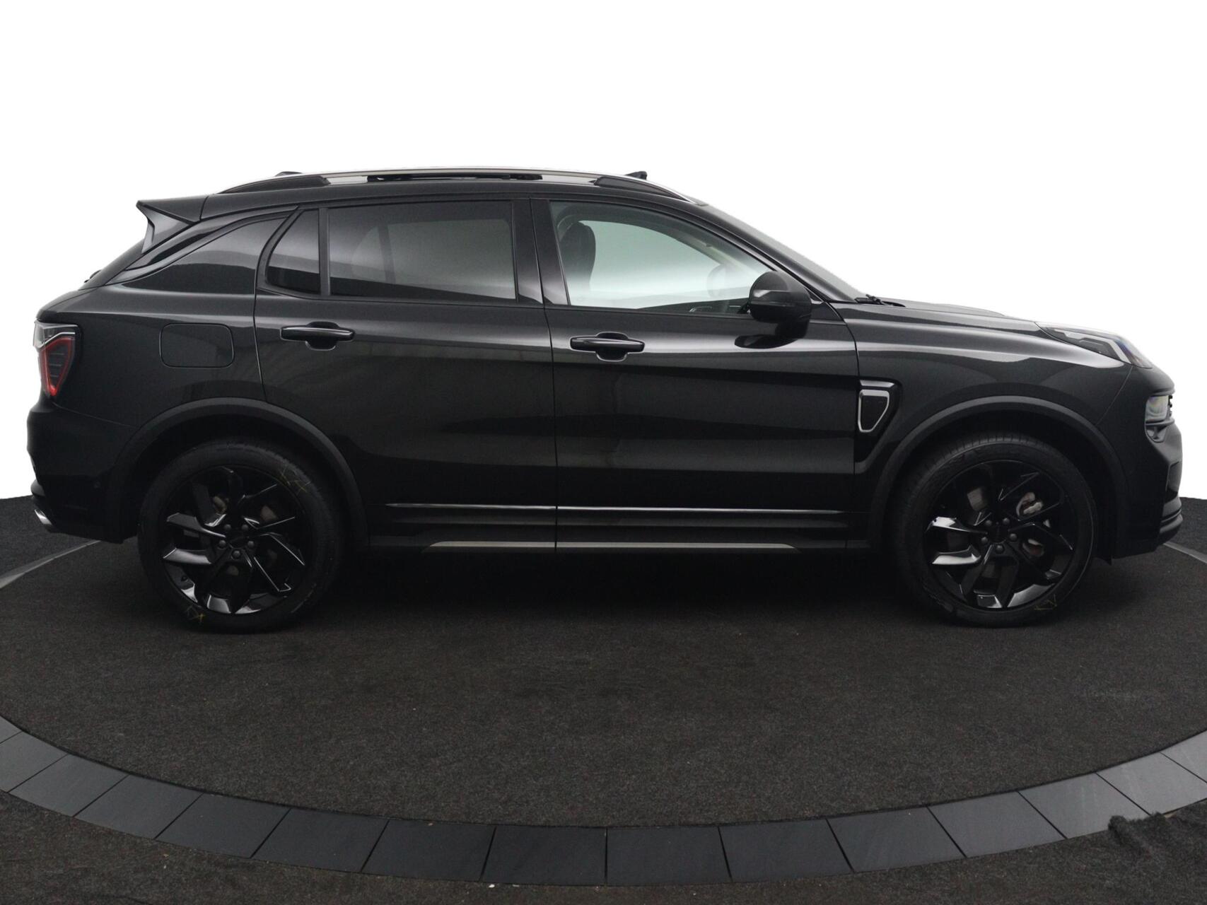 Foto van Lynk&co LYNK & Co 01