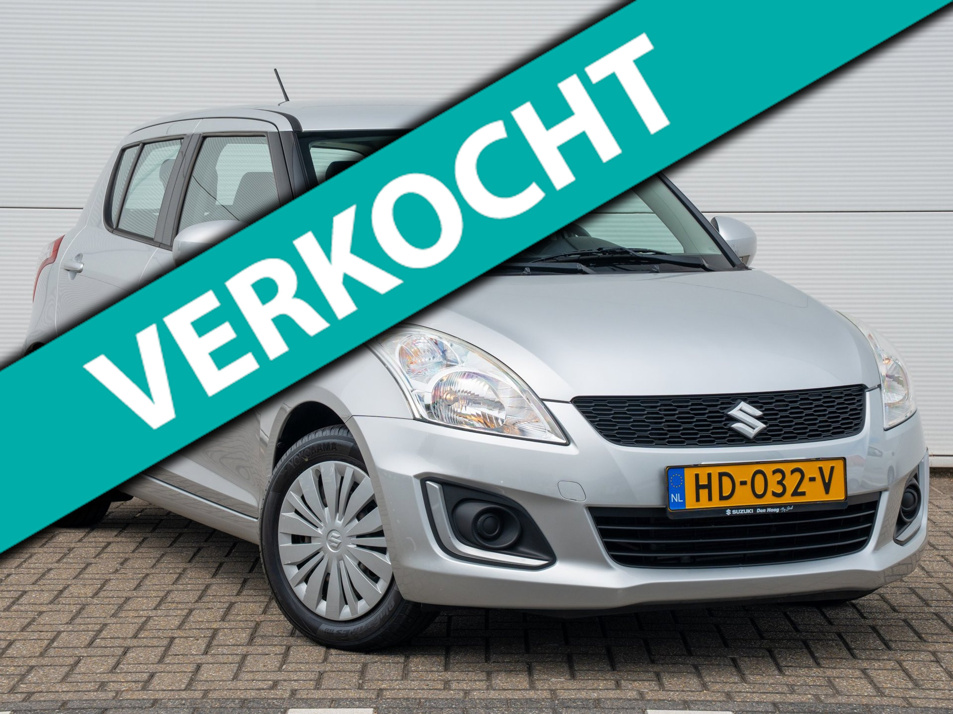 Suzuki Swift 1.2 Comfort EASSS| Airco | Elektrische ramen | NL-Auto| Lage kmstand| 2015 - voorkant