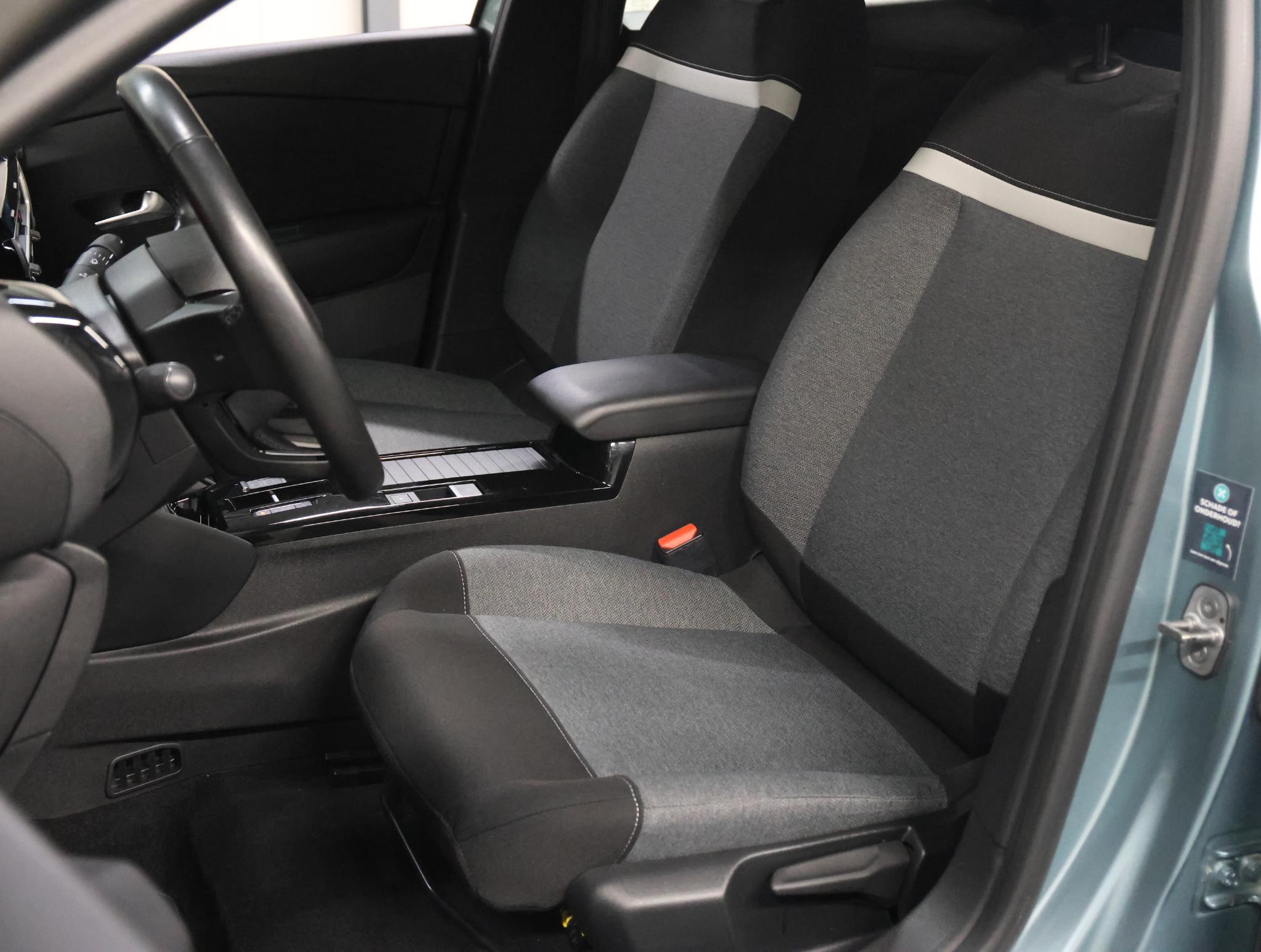 Foto van Citroen E-c4
