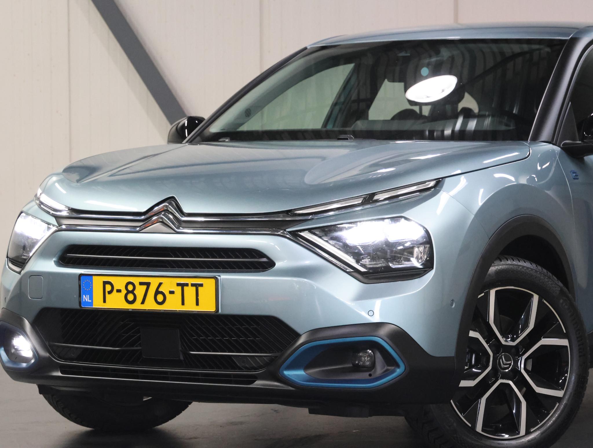 Foto van Citroen E-c4