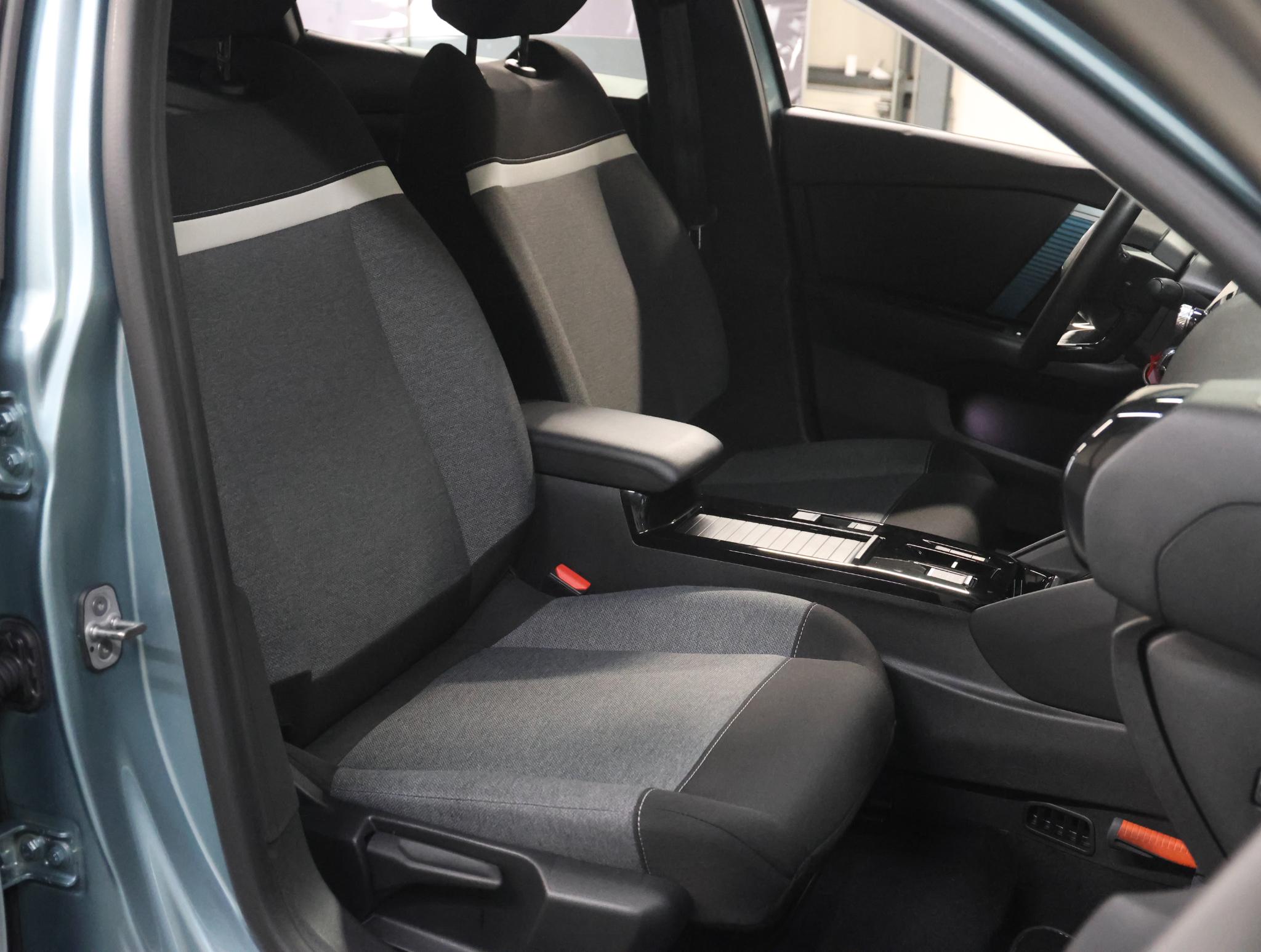 Foto van Citroen E-c4