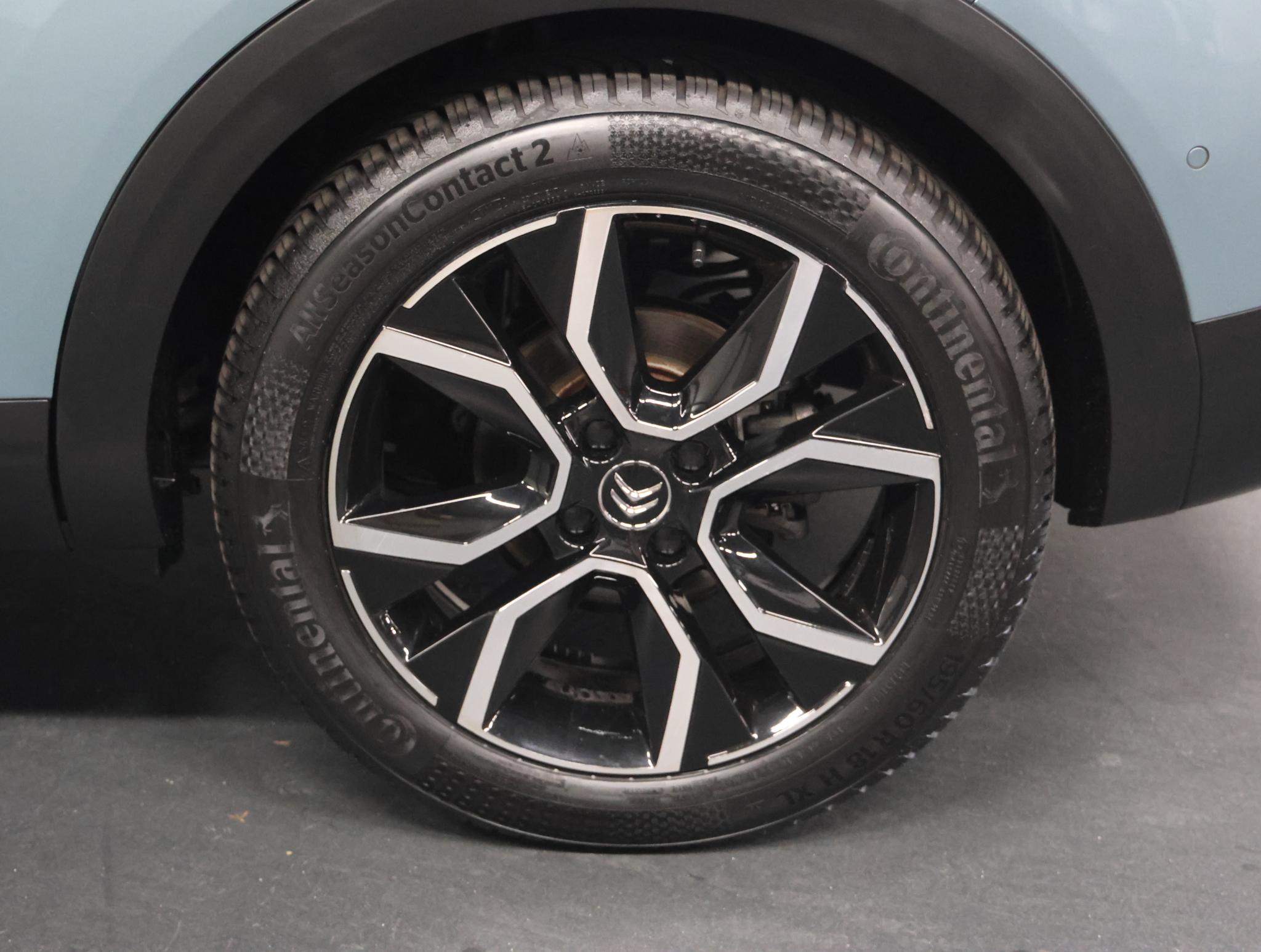 Foto van Citroen E-c4