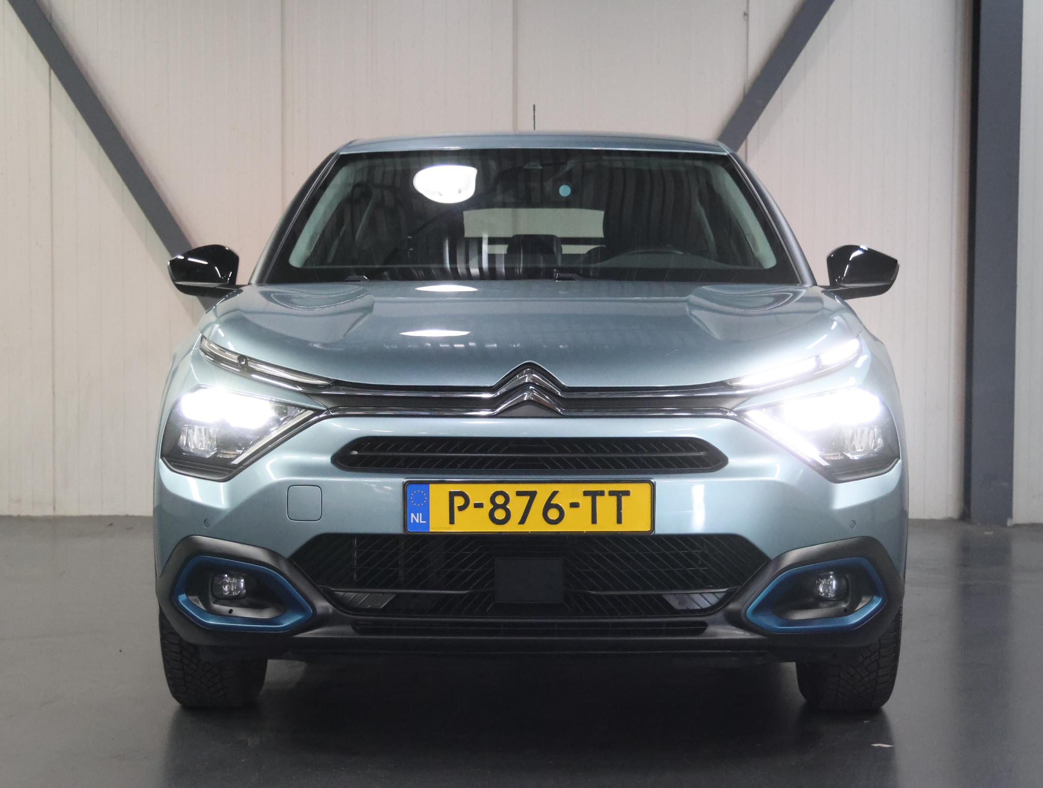 Foto van Citroen E-c4