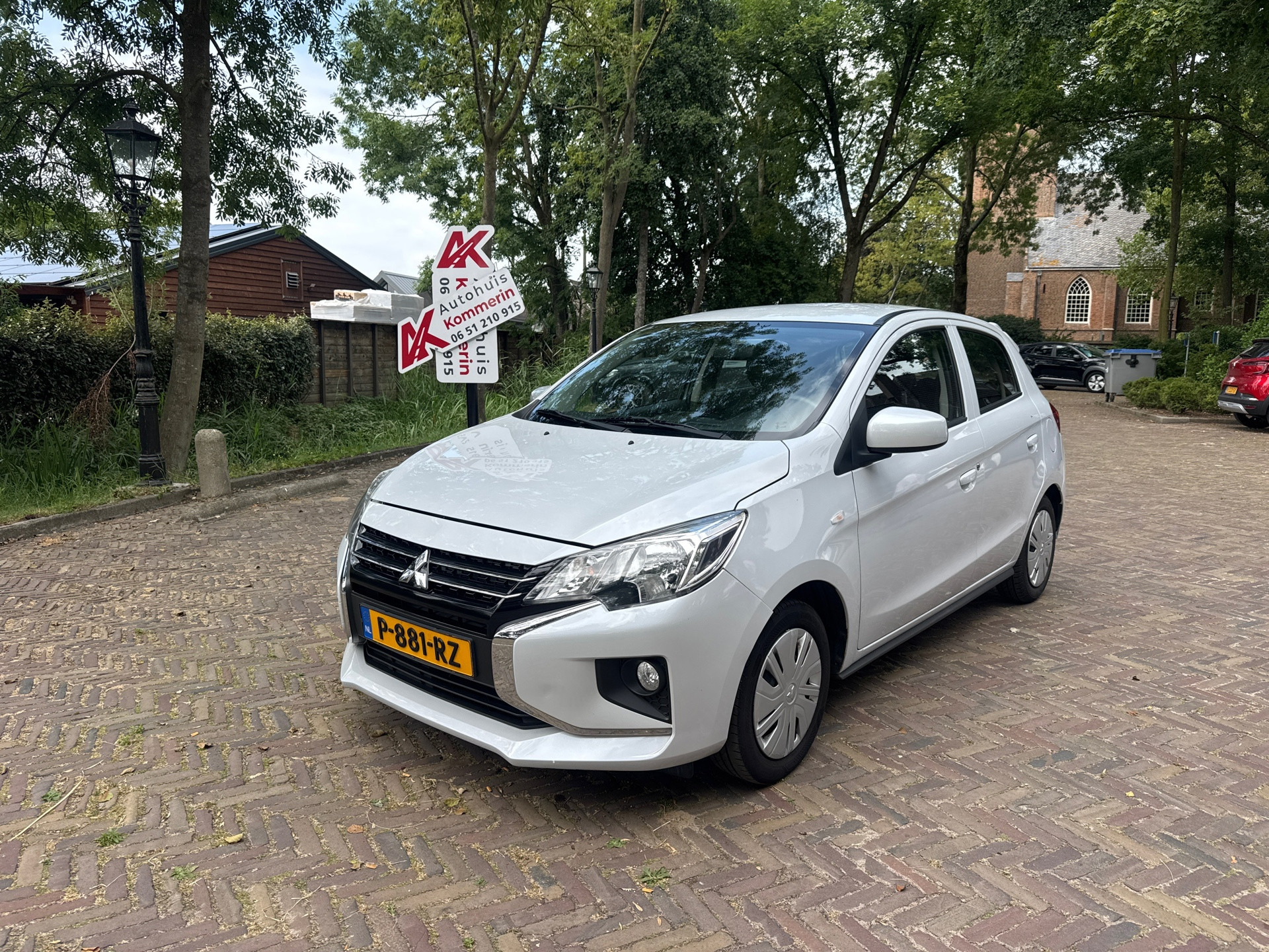 Mitsubishi Mitsubishi Space Star 1.2 Cool+ groot scherm carplay. Wij zijn altijd de goedkoopste met de beste Vakgarage BOVAG service. 2022 - voorkant