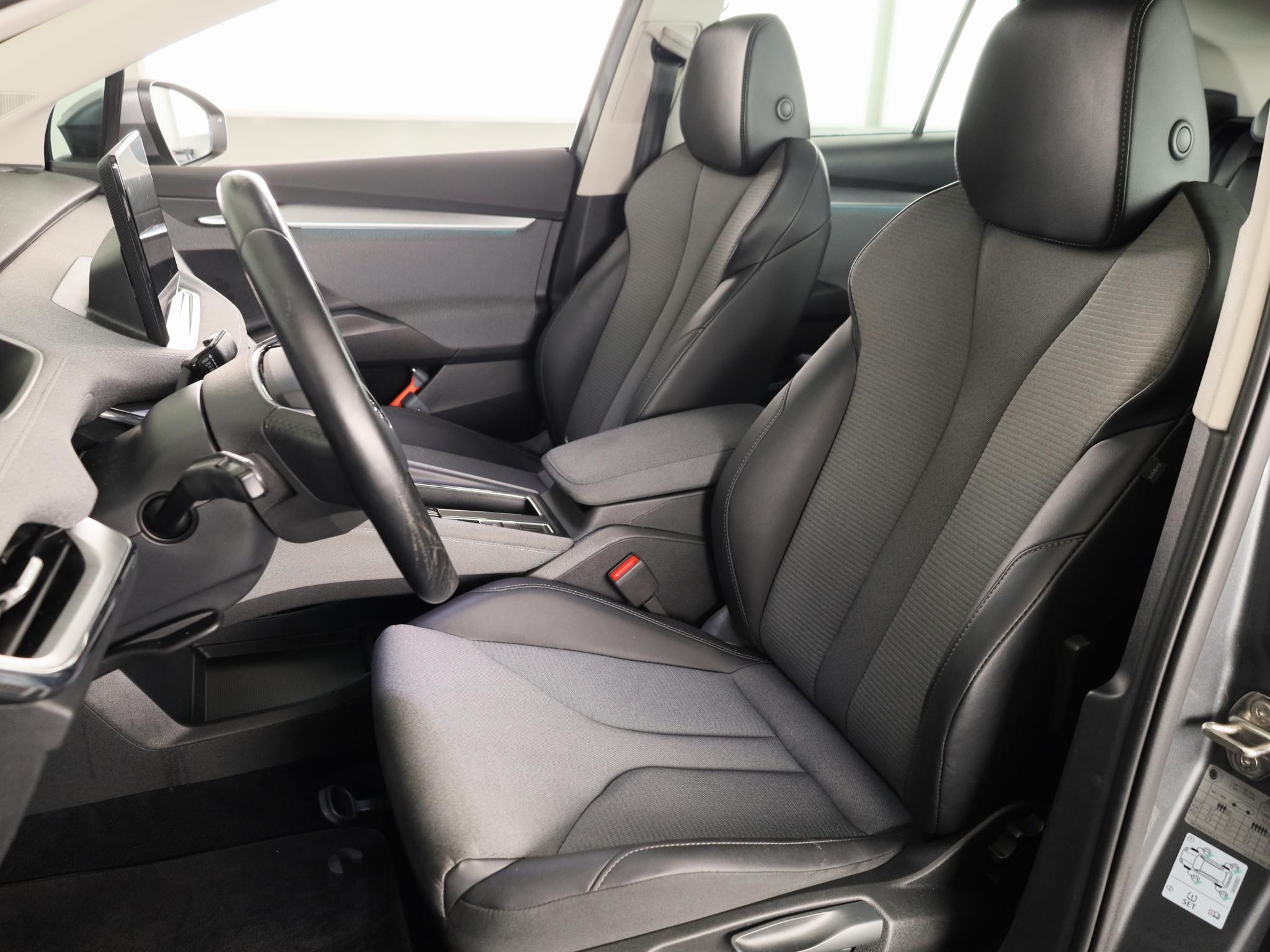 Foto van Skoda Enyaq 60