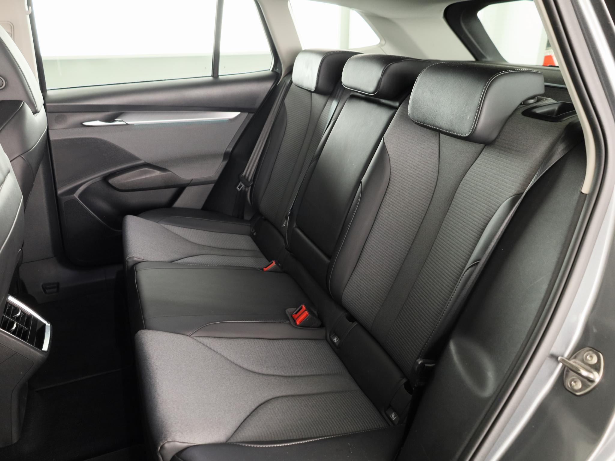 Foto van Skoda Enyaq 60