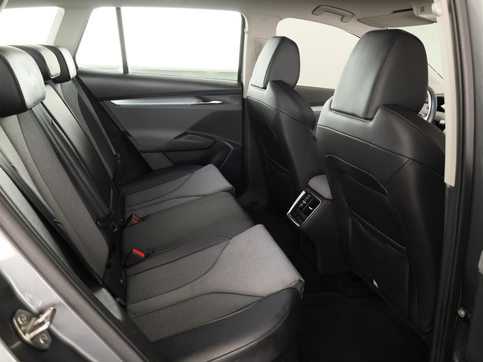 Foto van Skoda Enyaq 60