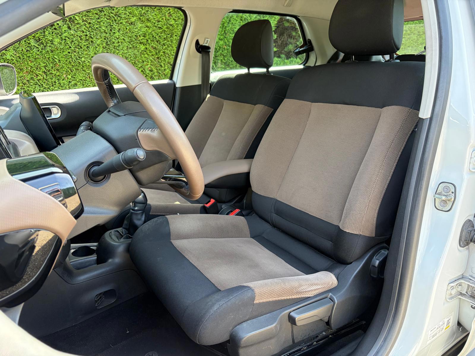 Foto van Citroen C4 Cactus