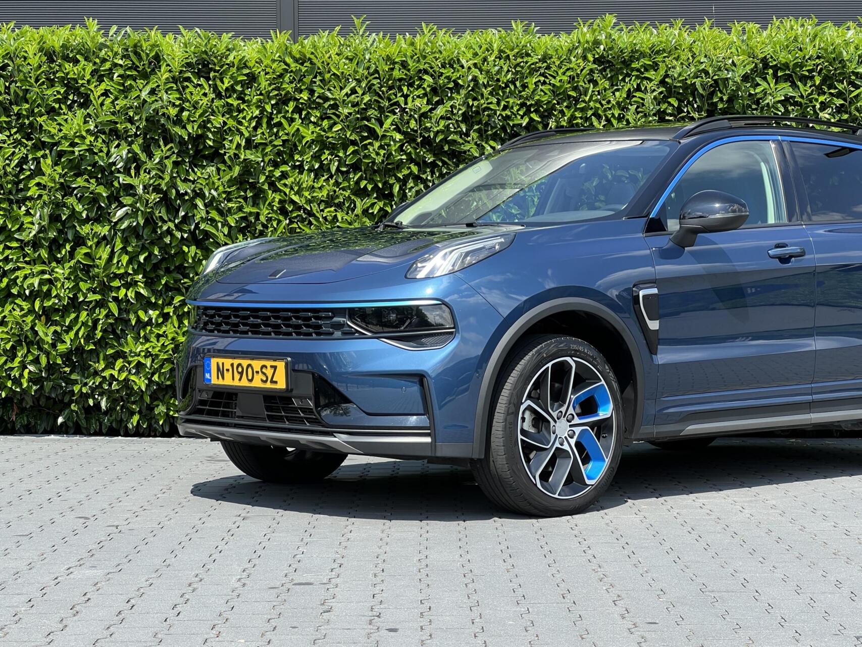 Foto van Lynk&co LYNK & Co 01