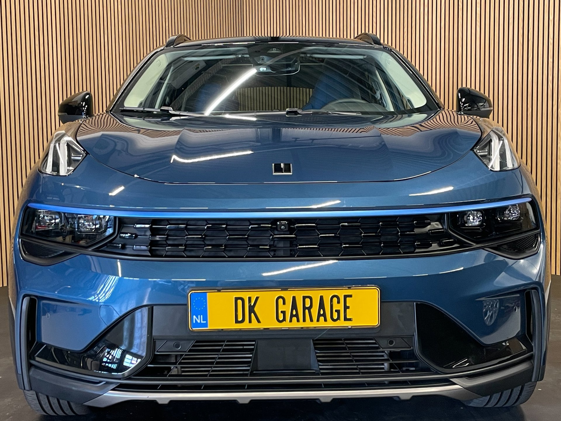 Foto van Lynk&co LYNK & Co 01