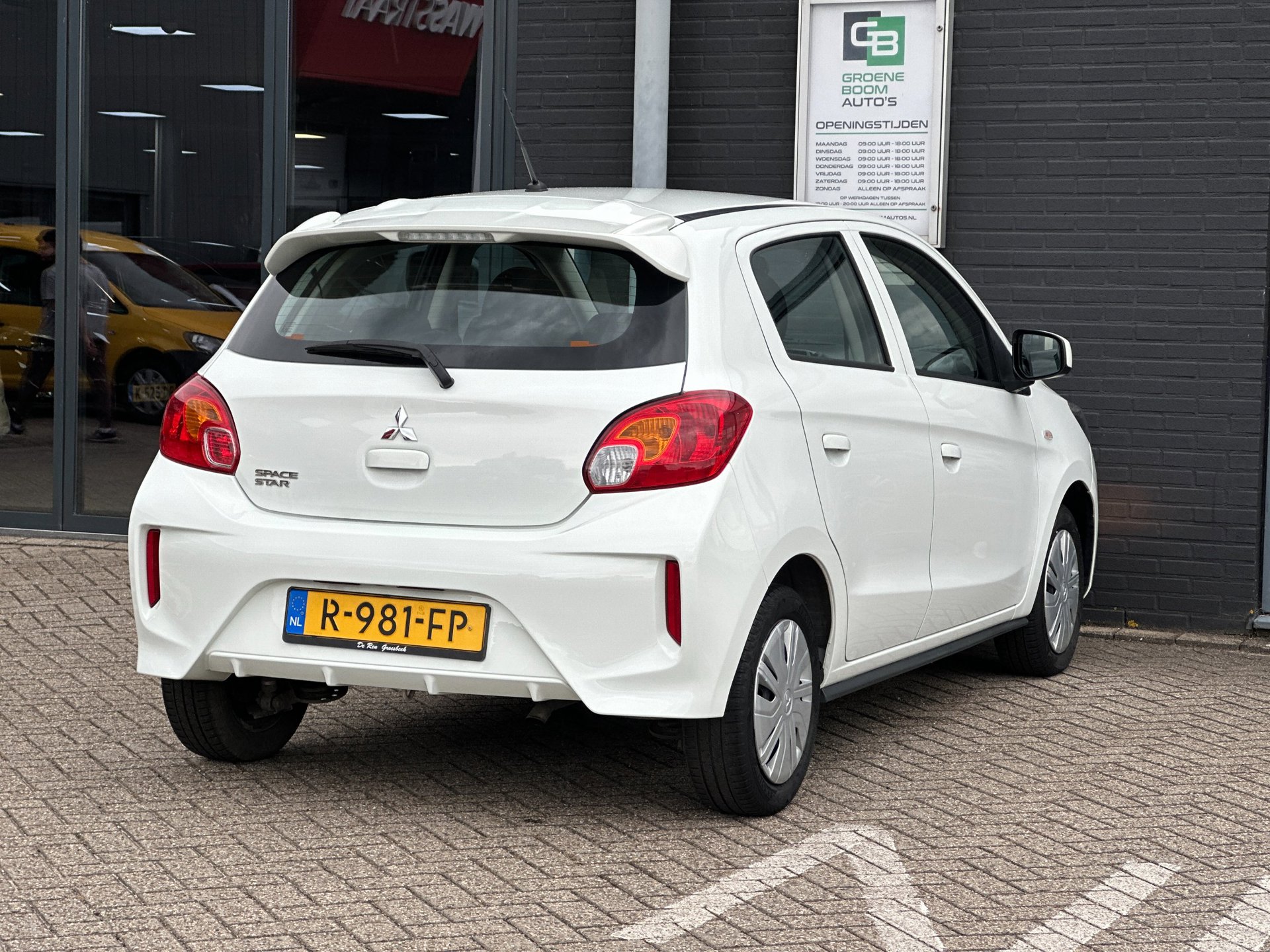 Foto van Mitsubishi Mitsubishi Space Star