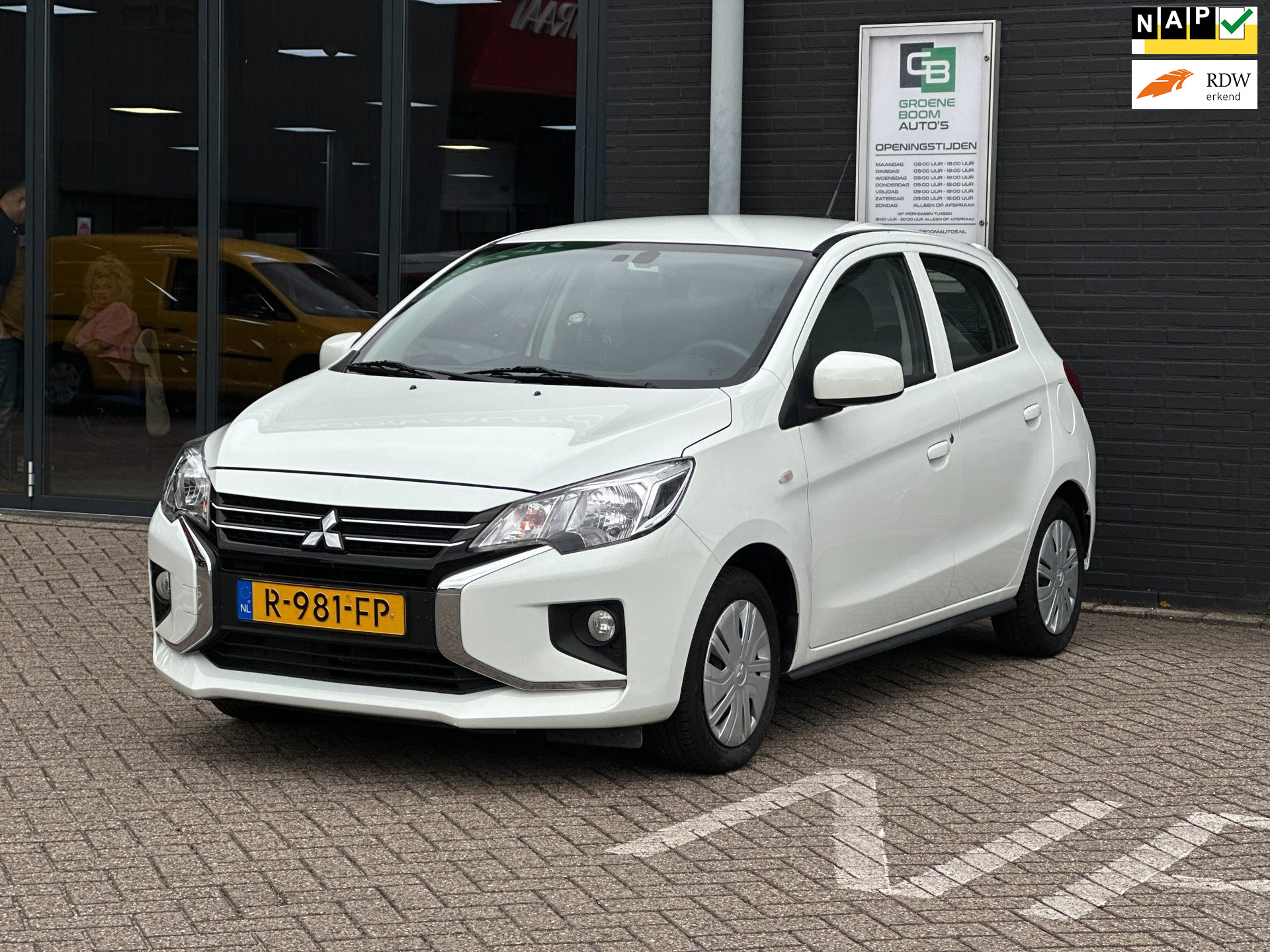 Mitsubishi Mitsubishi Space Star 1.2 Connect+/1STE EIG/CARPLAY/AIRCO/NL-AUTO NAP!! 2022 - voorkant