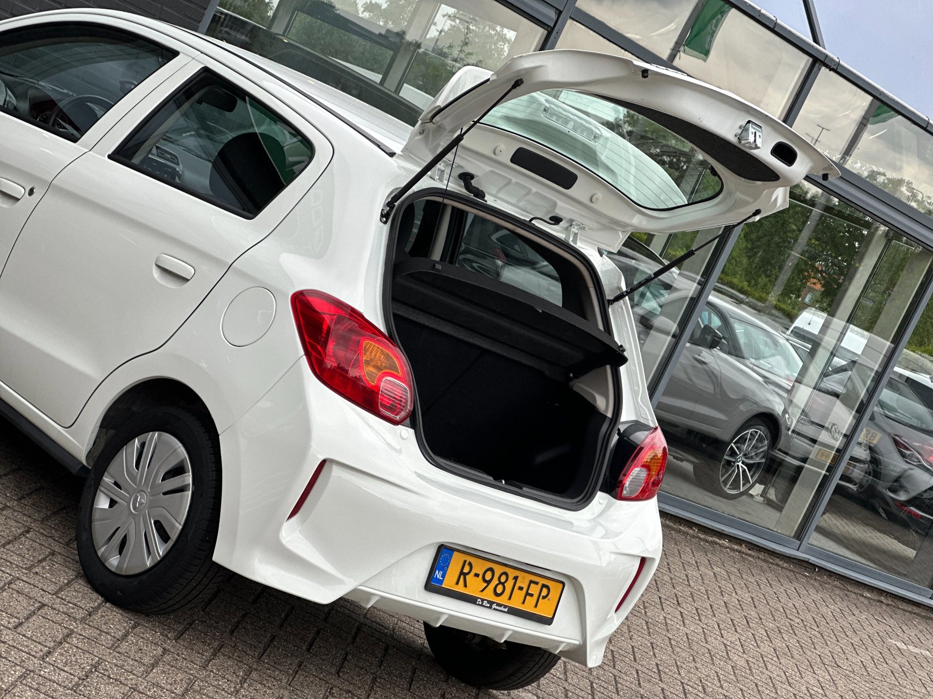 Foto van Mitsubishi Mitsubishi Space Star