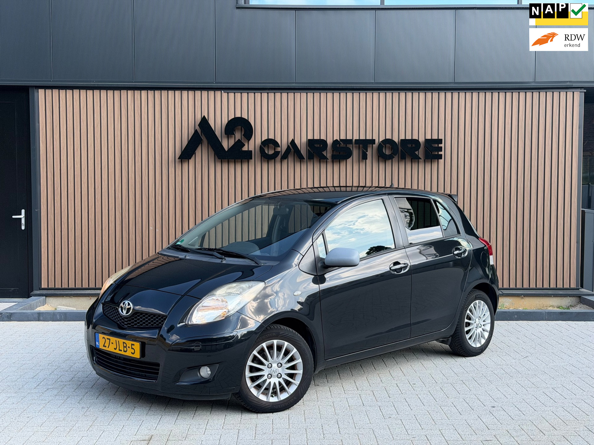 Toyota Toyota Yaris 1.3 VVTi Dynamic NAP APK AIRCO 2009 - voorkant