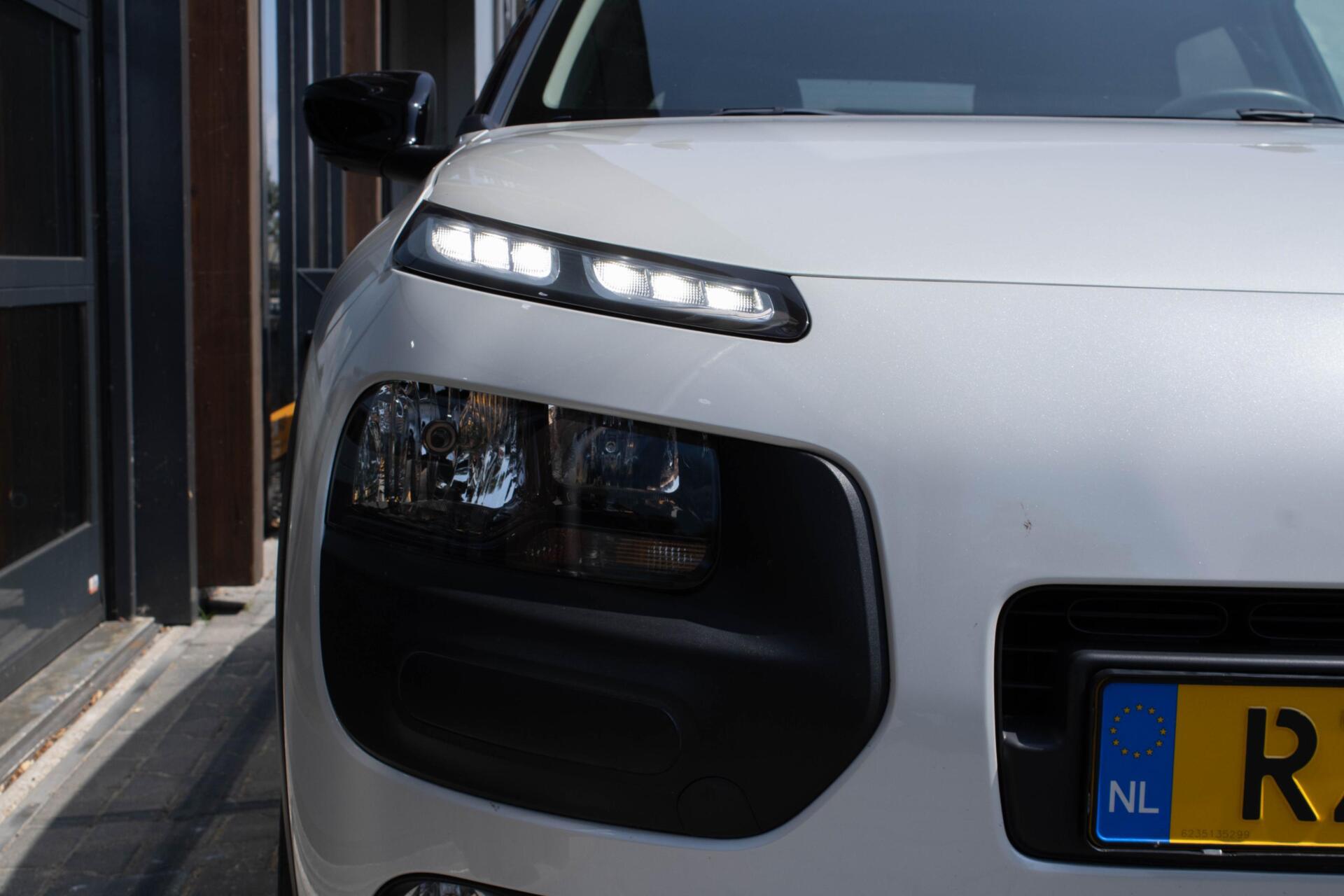Foto van Citroen C4 Cactus