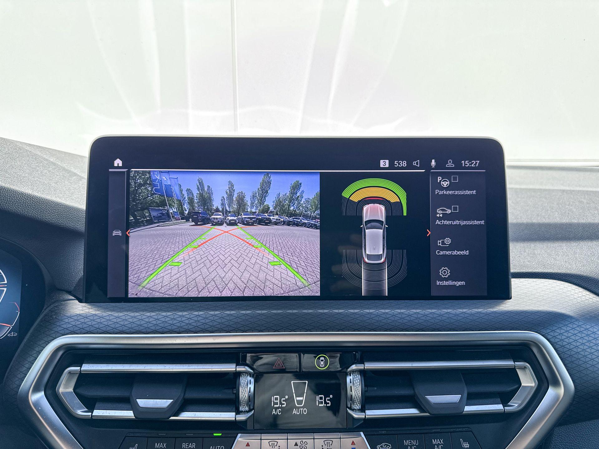 Foto van BMW X4 Xdrive20i