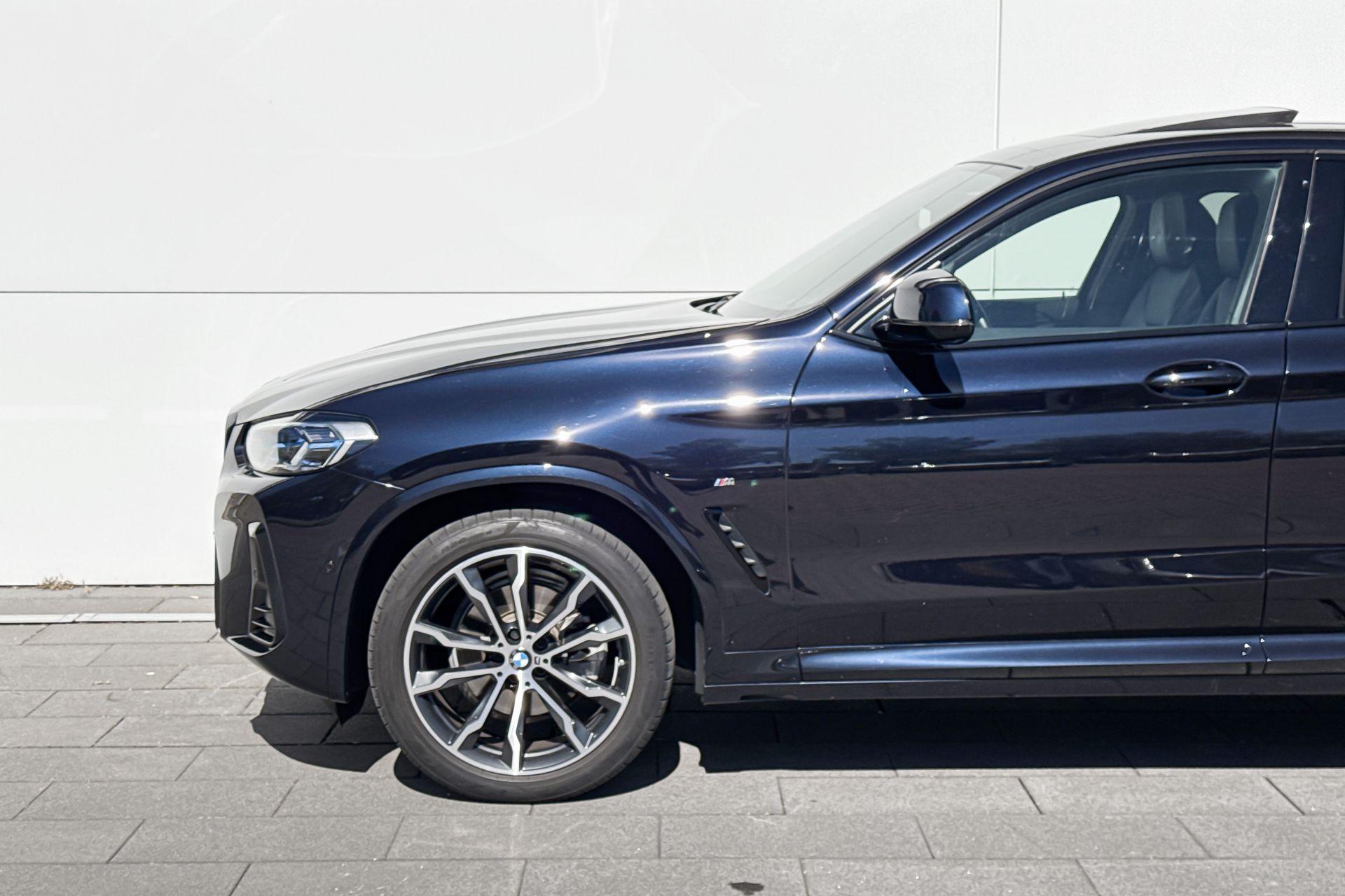 Foto van BMW X4 Xdrive20i