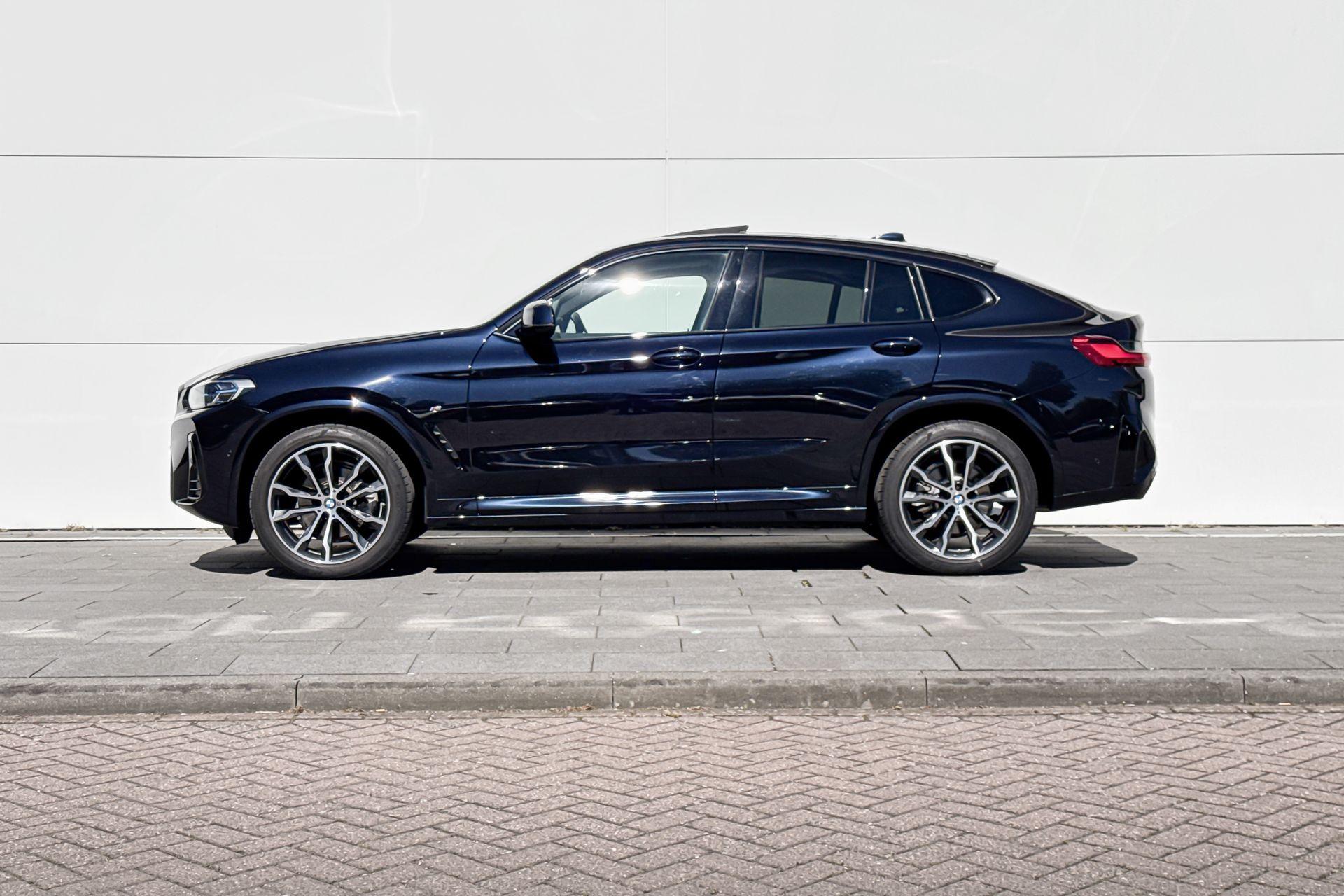 Foto van BMW X4 Xdrive20i