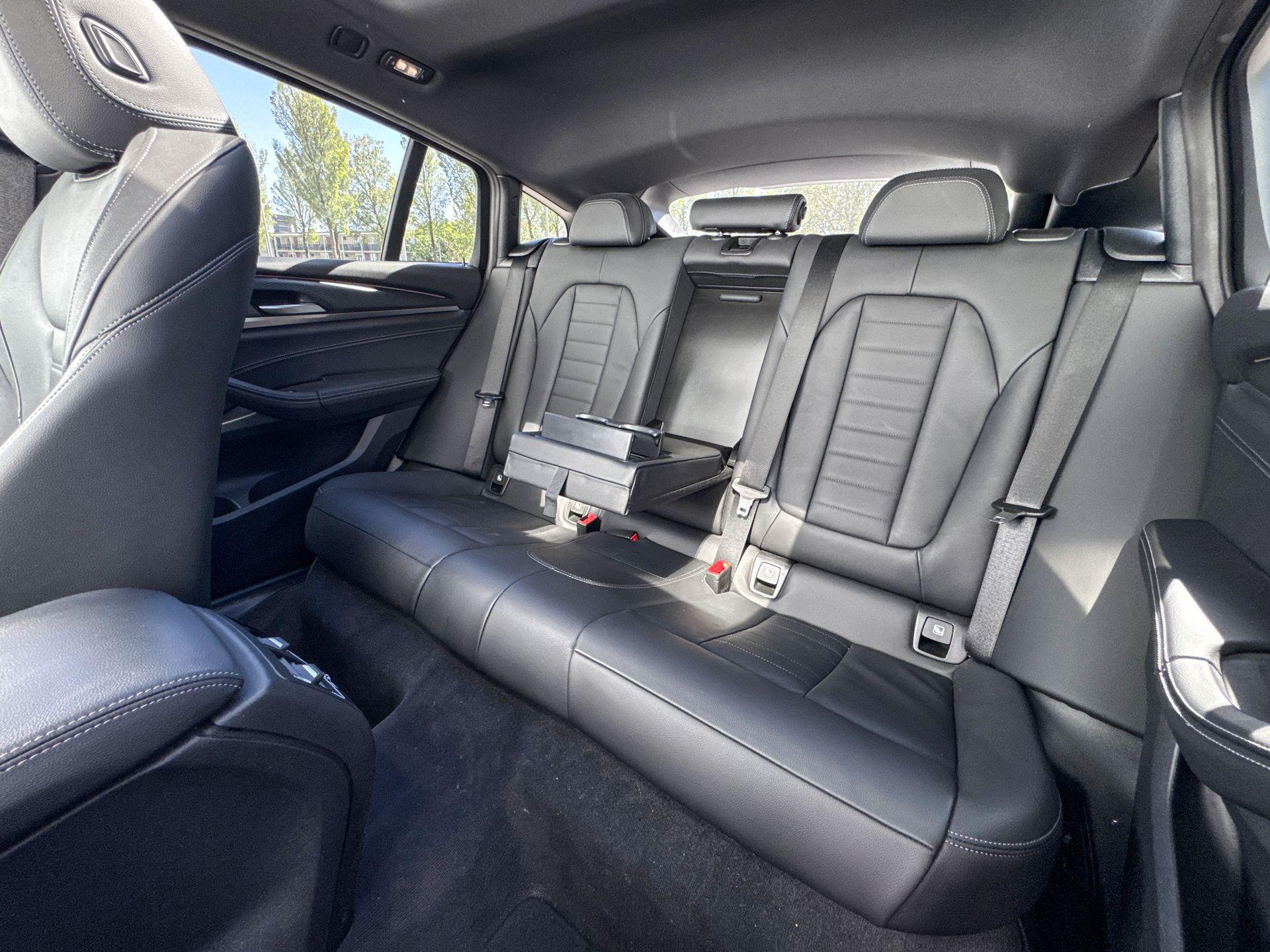 Foto van BMW X4 Xdrive20i