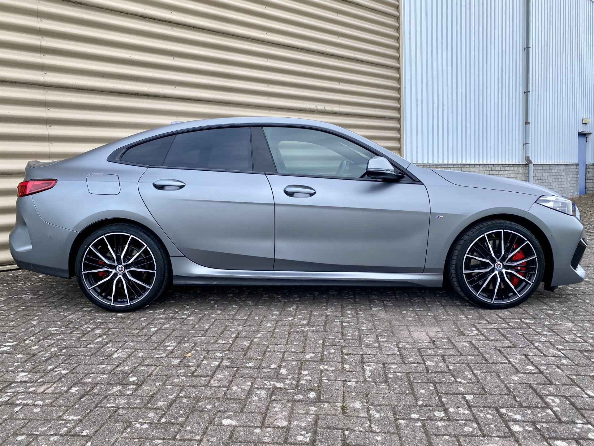 Foto van BMW 220i