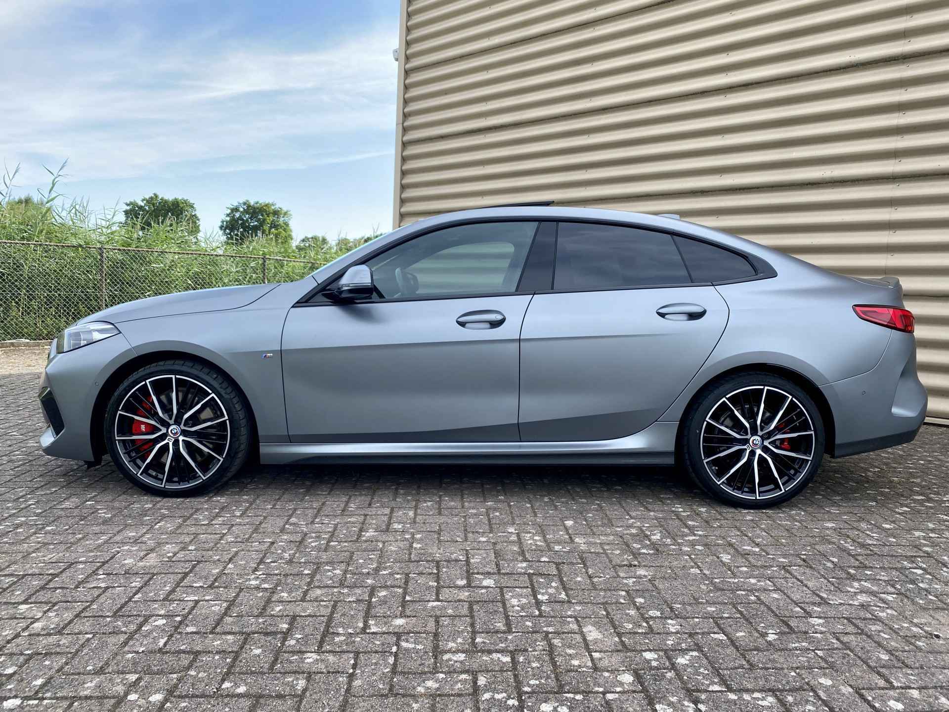 Foto van BMW 220i